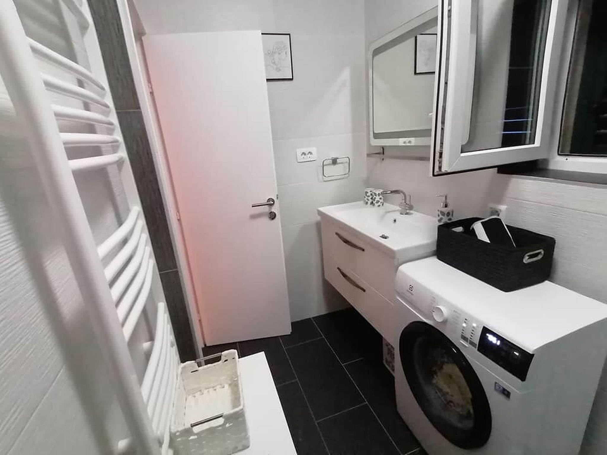 Apartments Ruža vjetrova 34541-A1