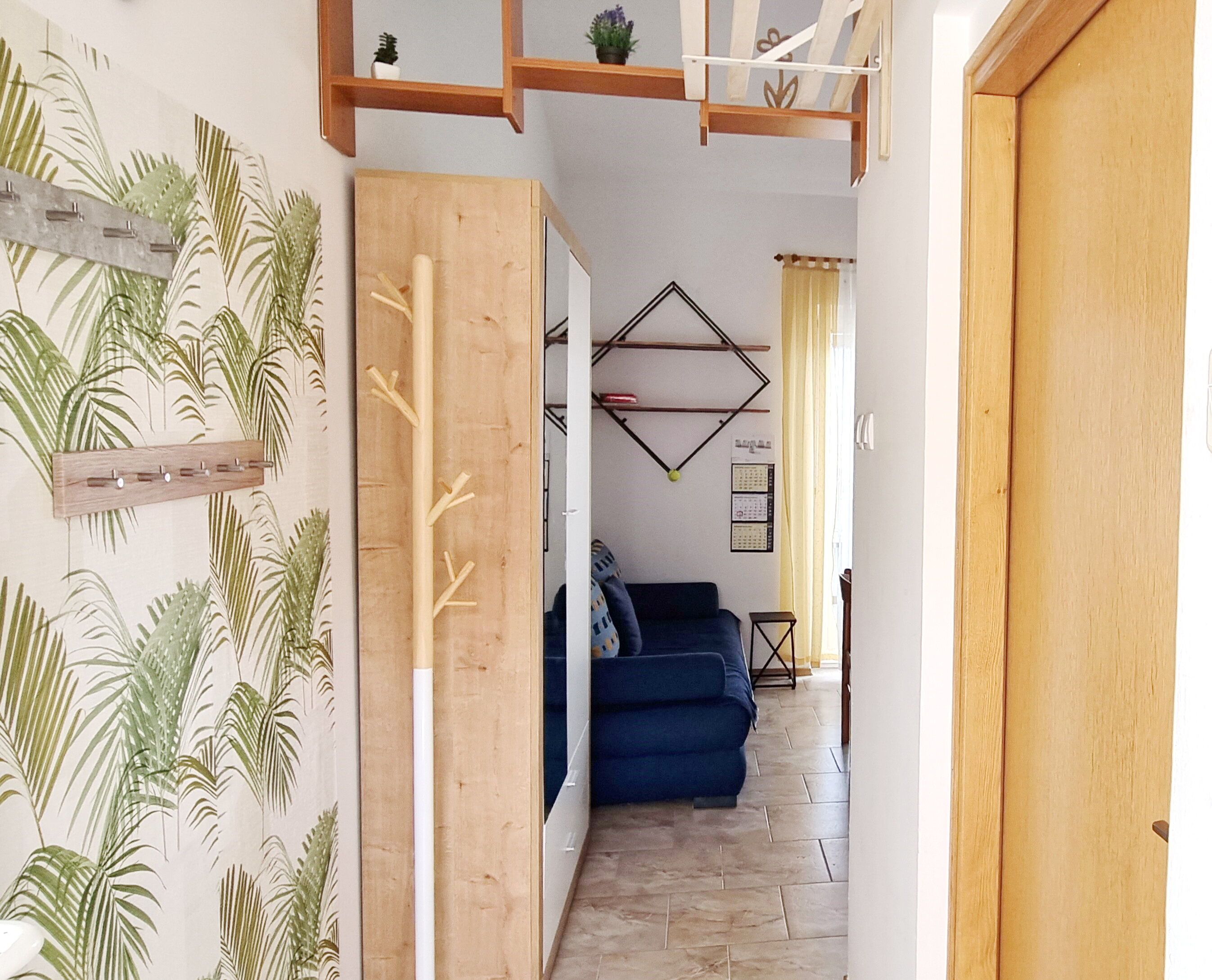 Apartments Zarok 69411-A19