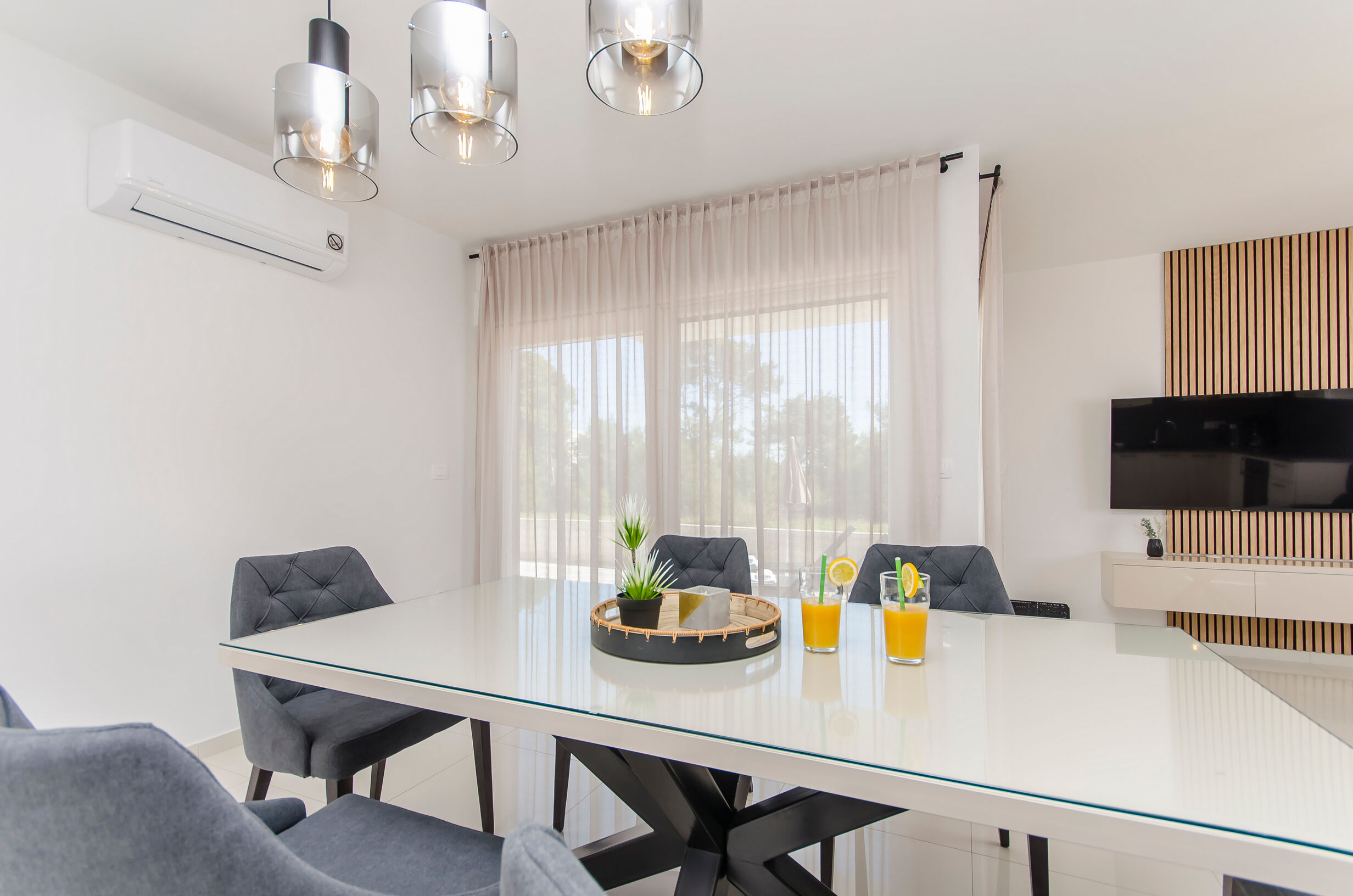 Apartments Villa V2 100031-A1