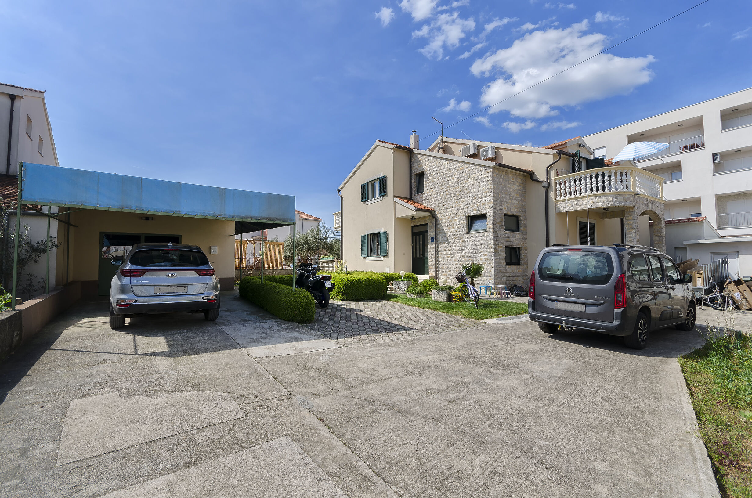 Apartments Family idyll 98051-A2