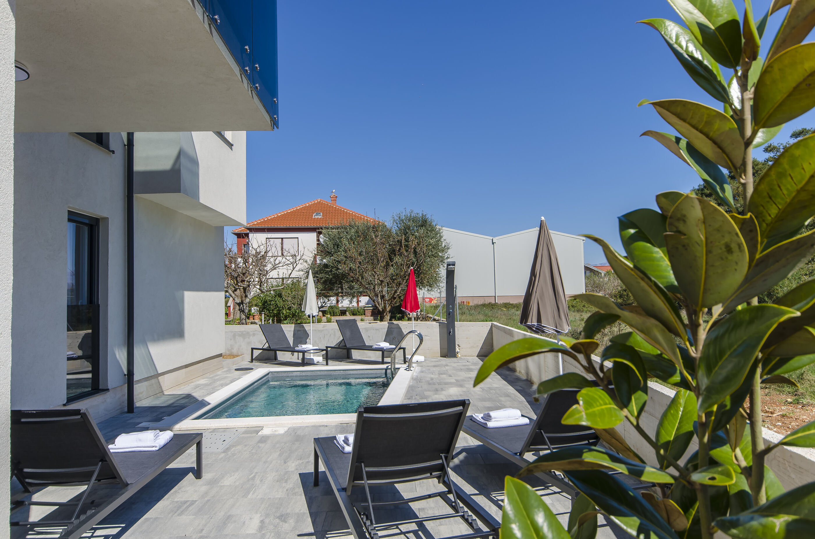 Apartments Villa V2 100031-A3