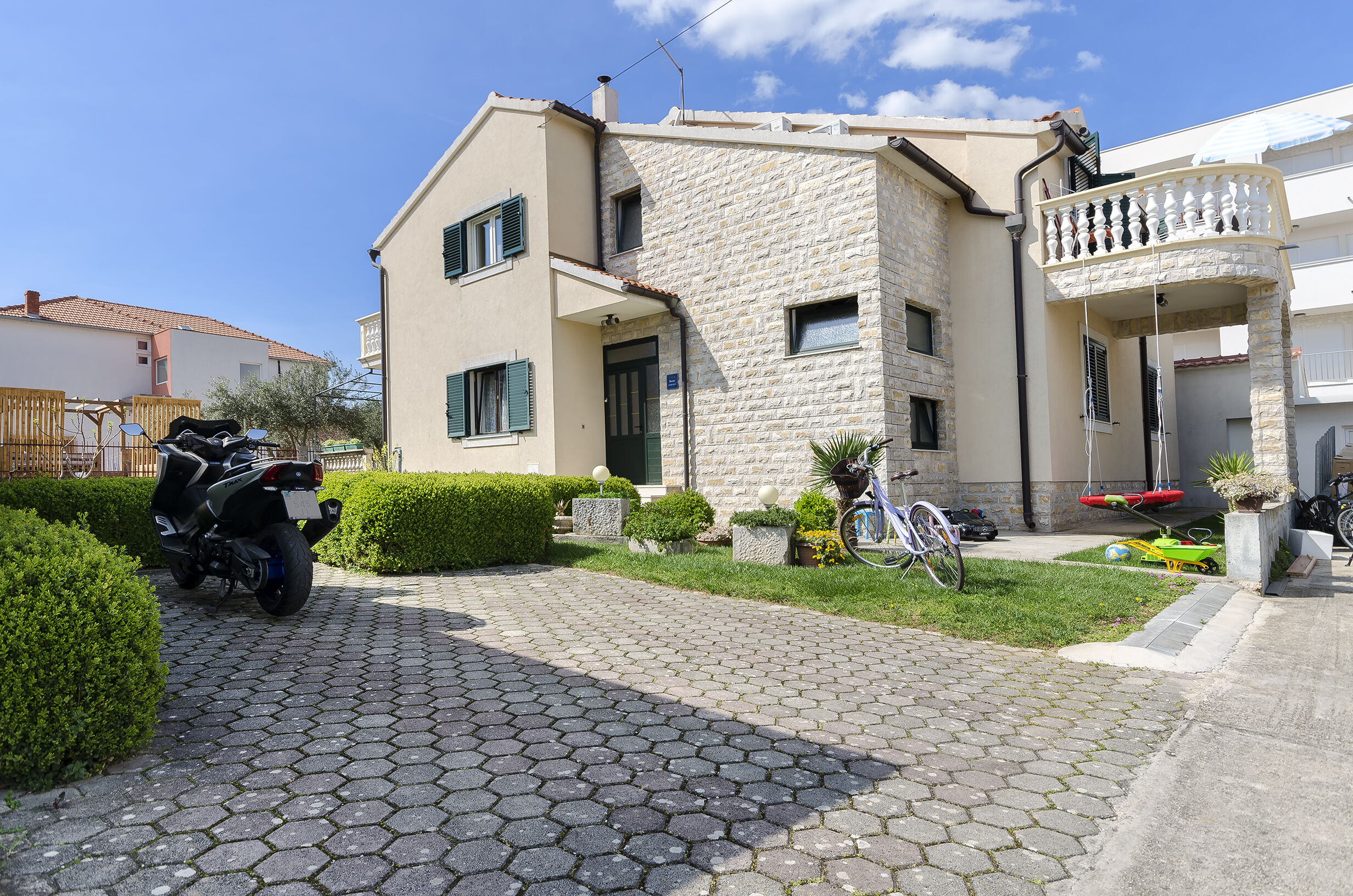 Apartments Family idyll 98051-A2