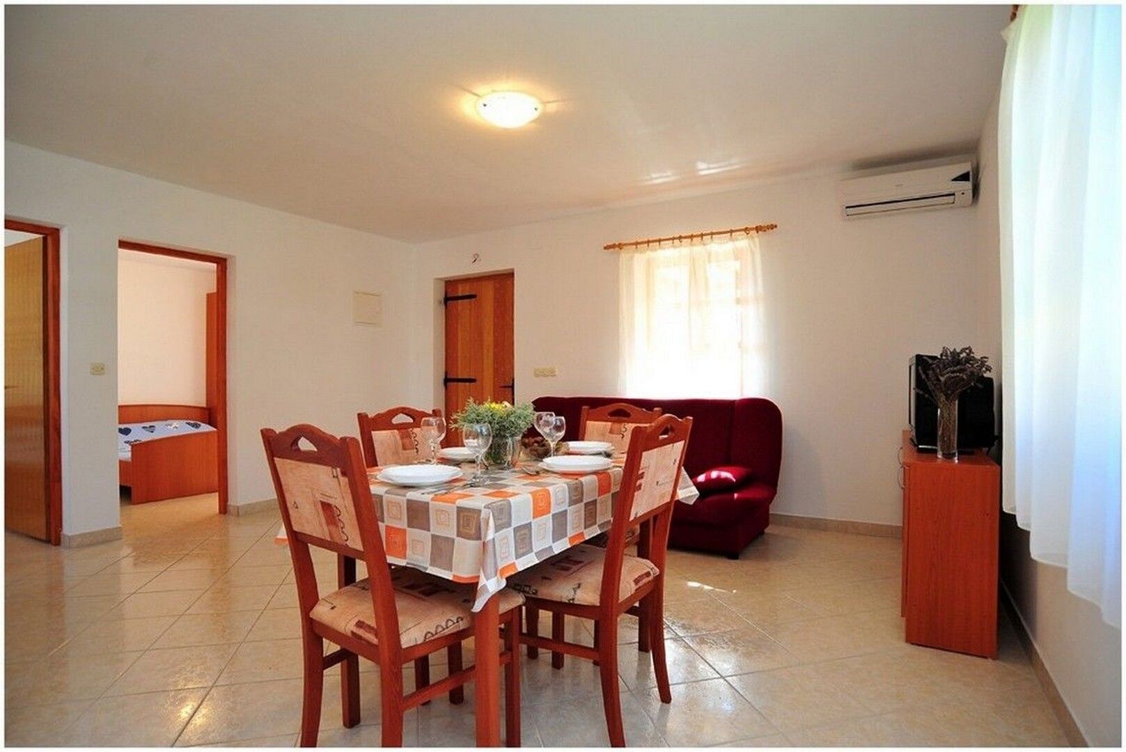 Apartments Radovic Biljana 17499-A1