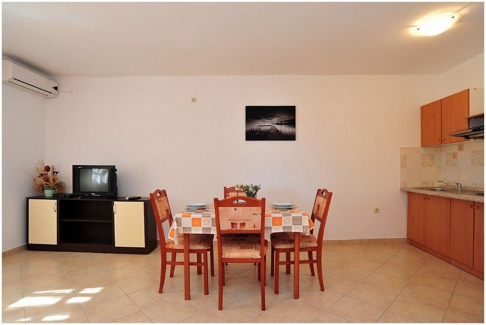 Apartments Radovic Biljana 17499-A2