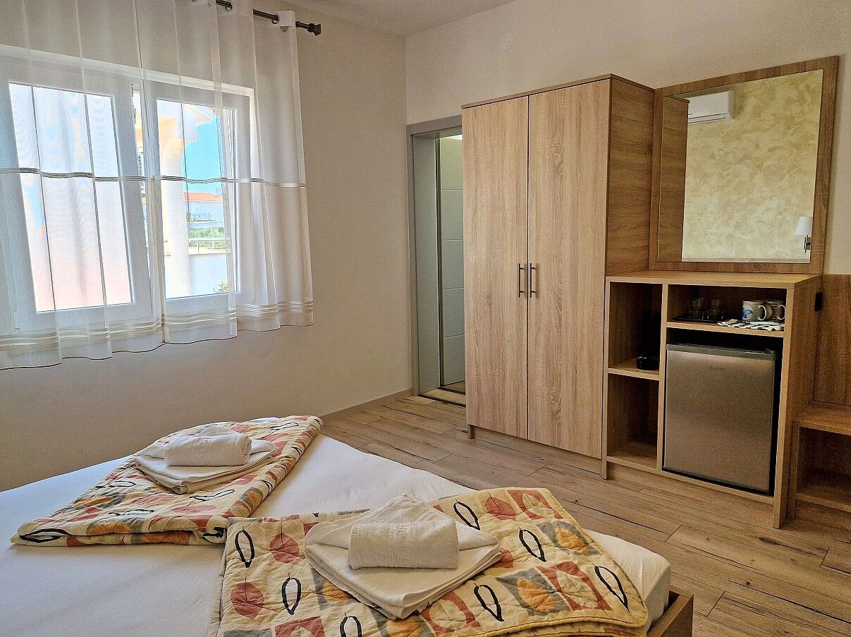 Apartment and Rooms Amenka 20101-S4