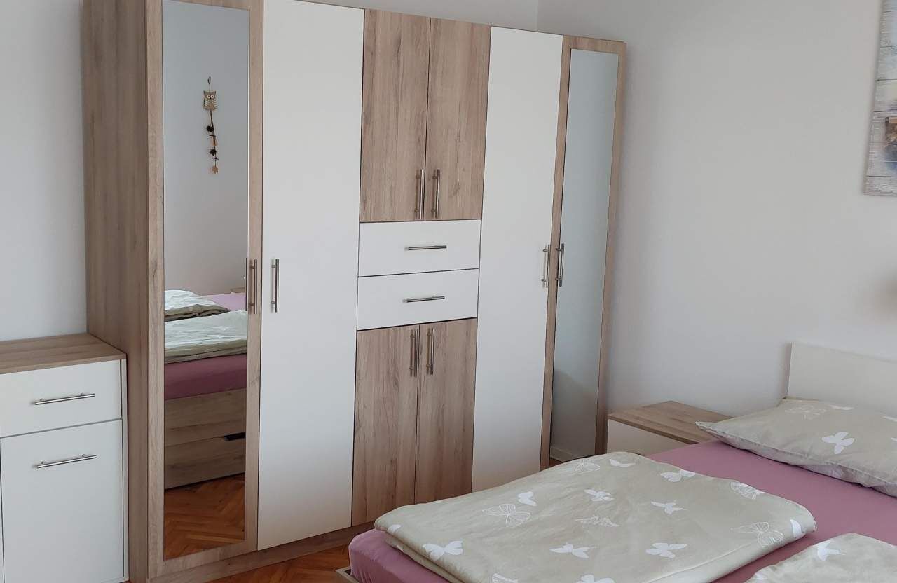 Apartment Meri 97130-A1