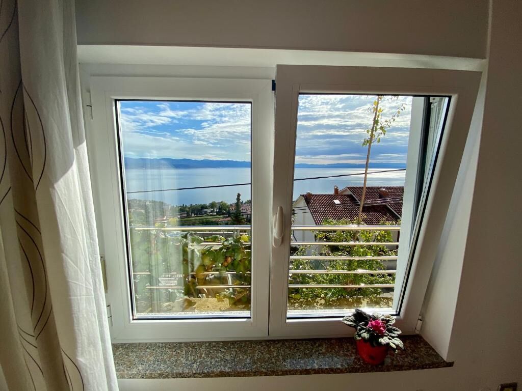 Apartments Belvedere 97120-A1