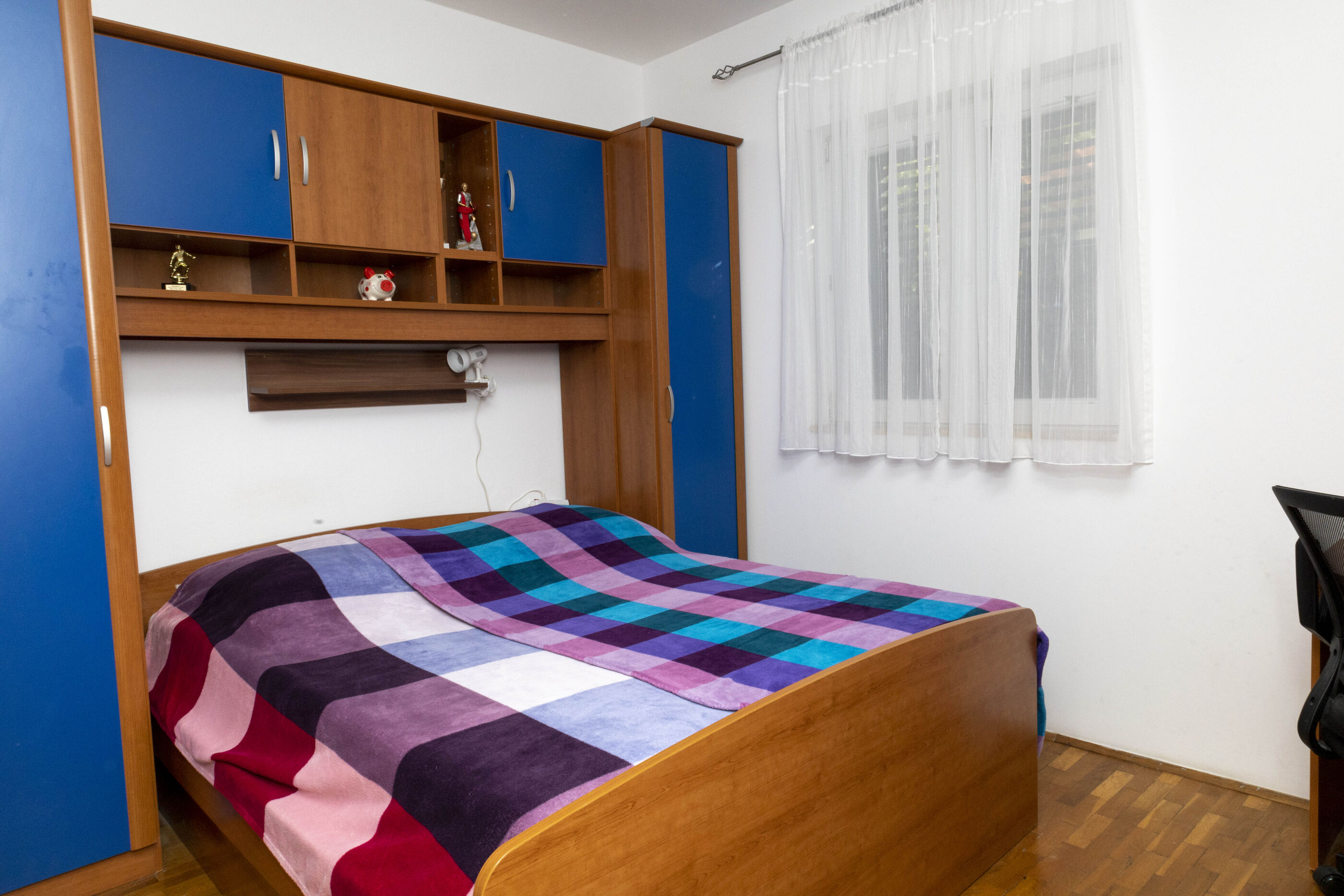 Apartments Ivan 28011-A2