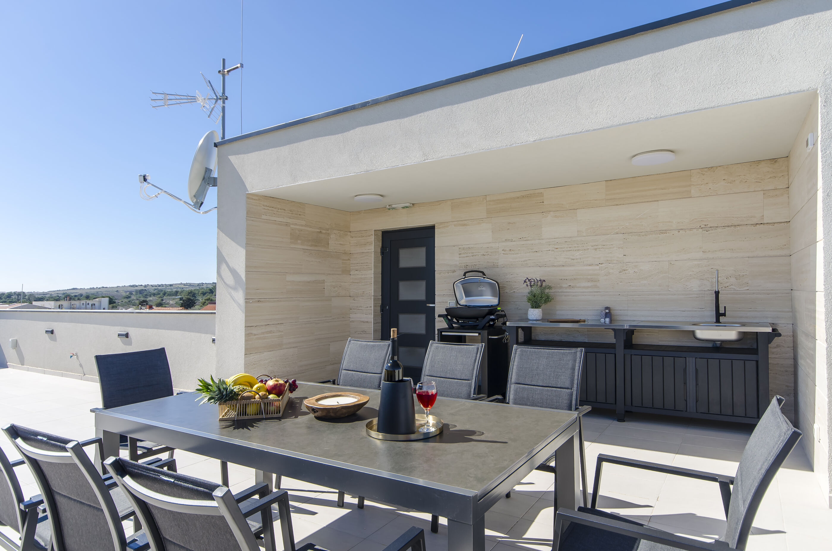 Photo of Apartments Villa V2 with rooftop