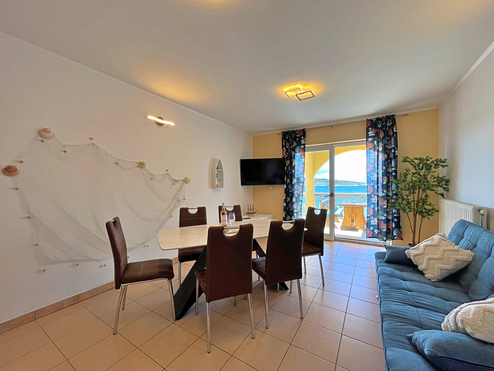 Apartments NEPTUN 63761-A1