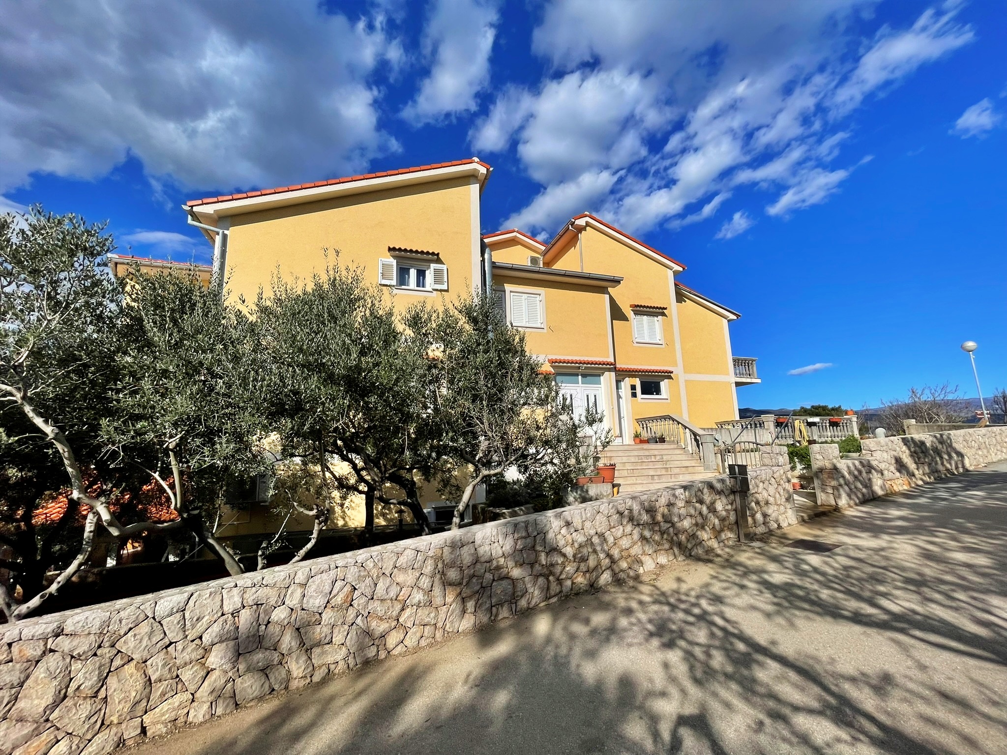 Apartmaji Neptun with Sea View A1