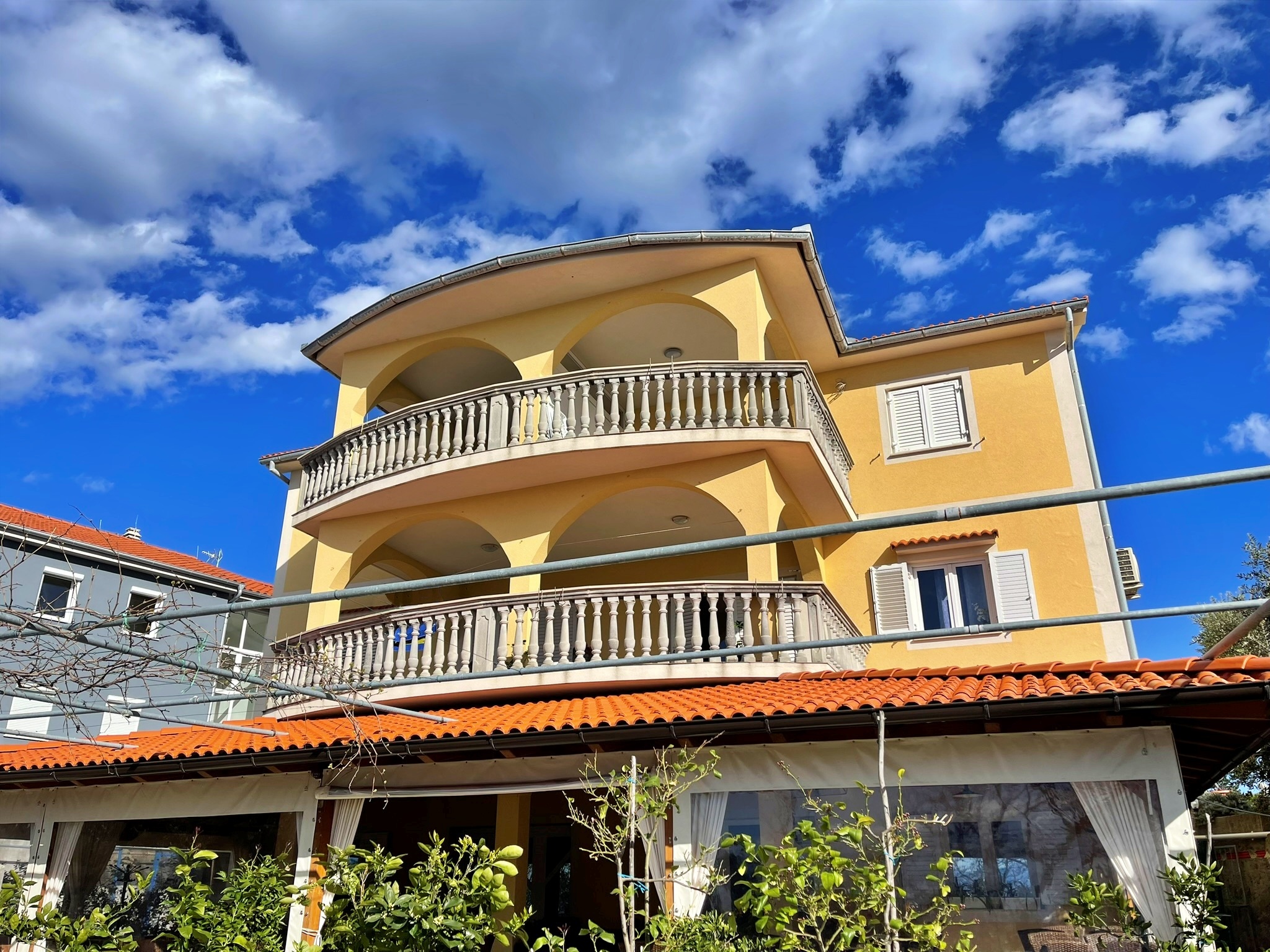 Apartments NEPTUN 63761-A1