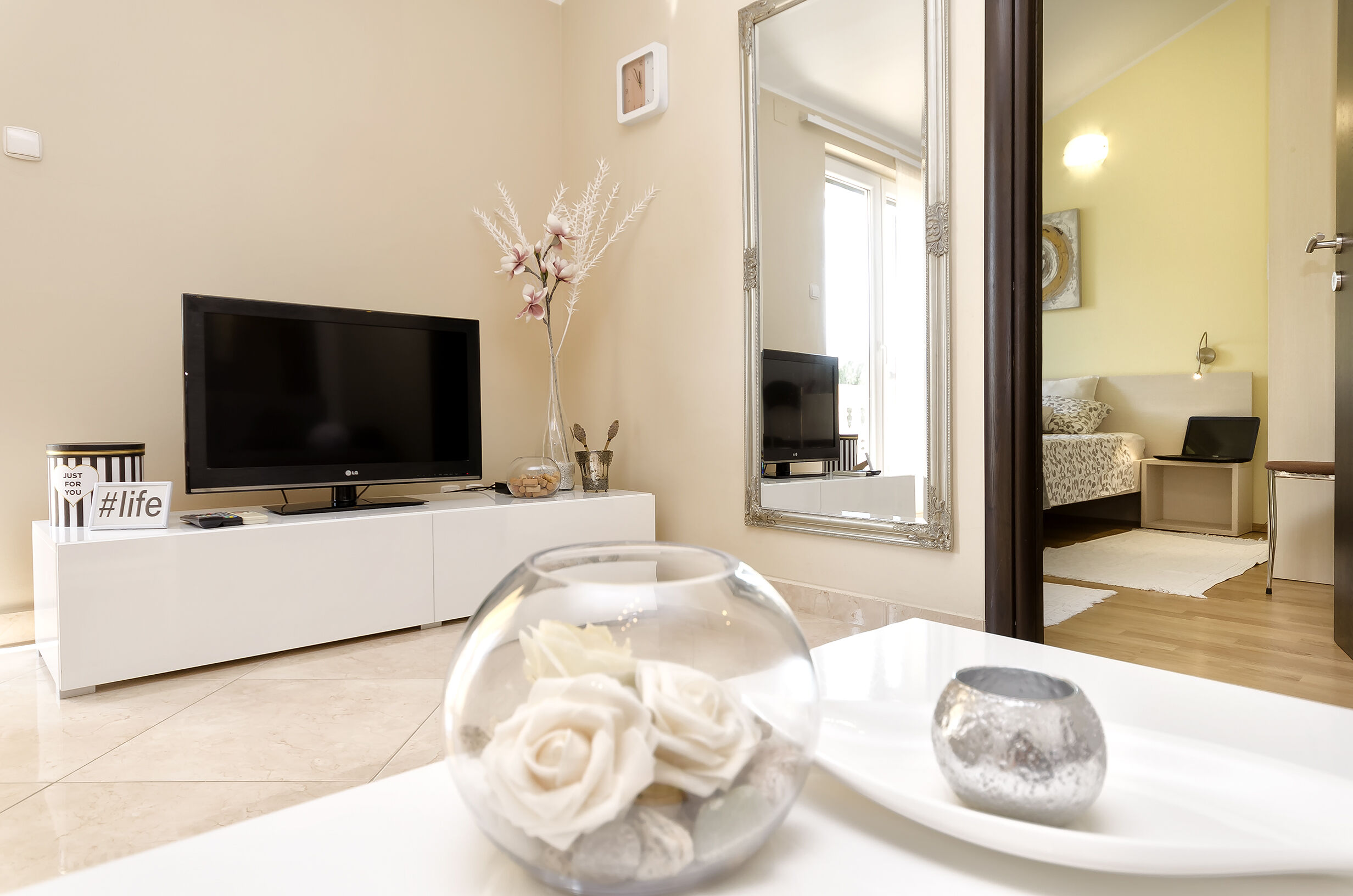 Apartments Family idyll 98051-A1