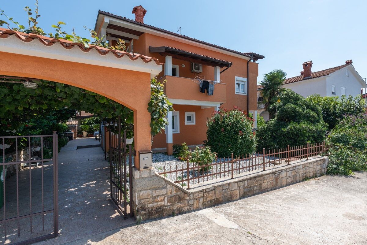 Villa Alis 74303-K1