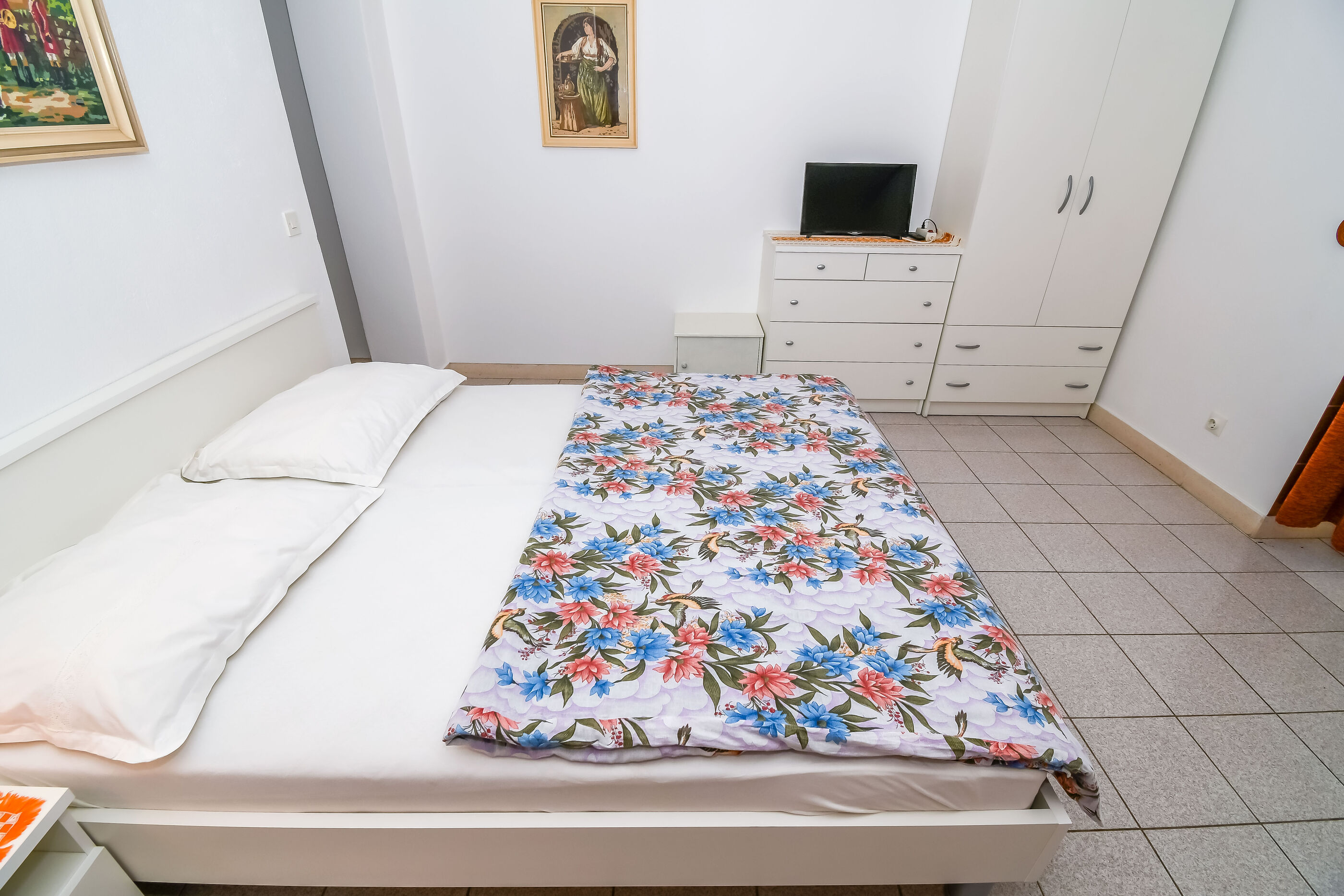 Apartments Anna 59131-A2