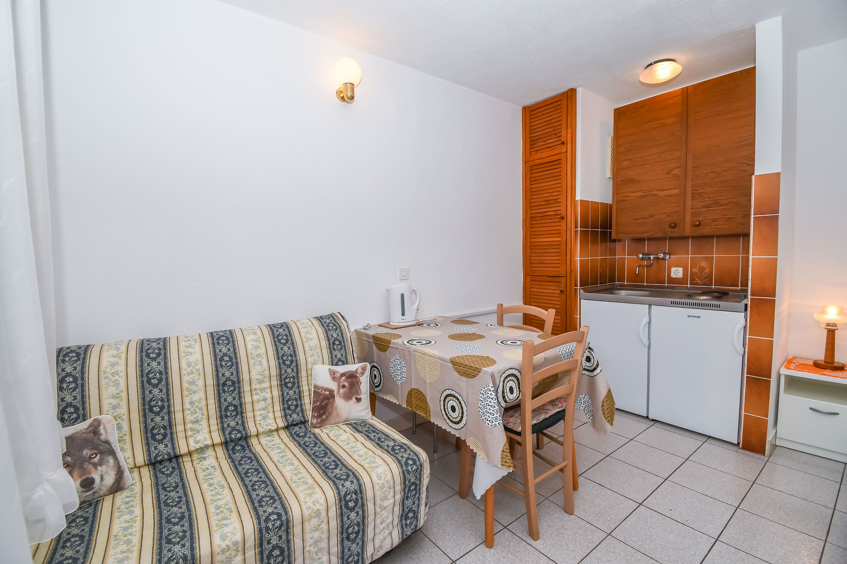 Apartments Anna 59131-A2