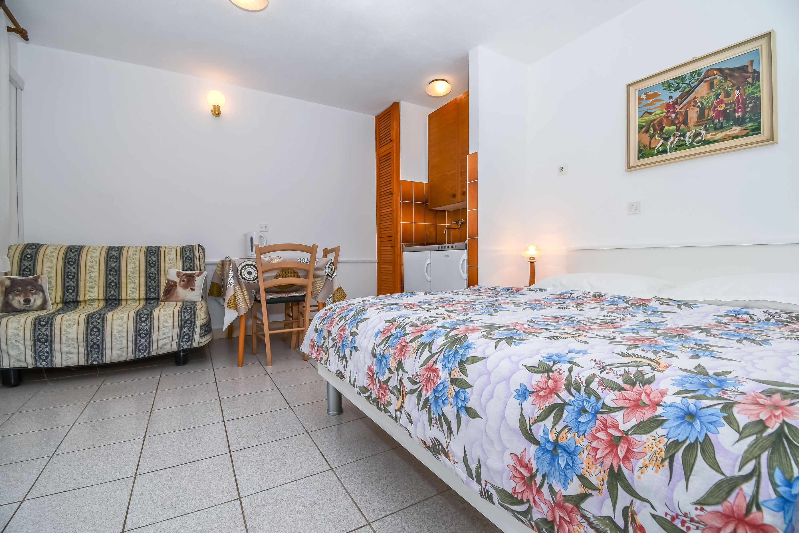 Apartments Anna 59131-A2