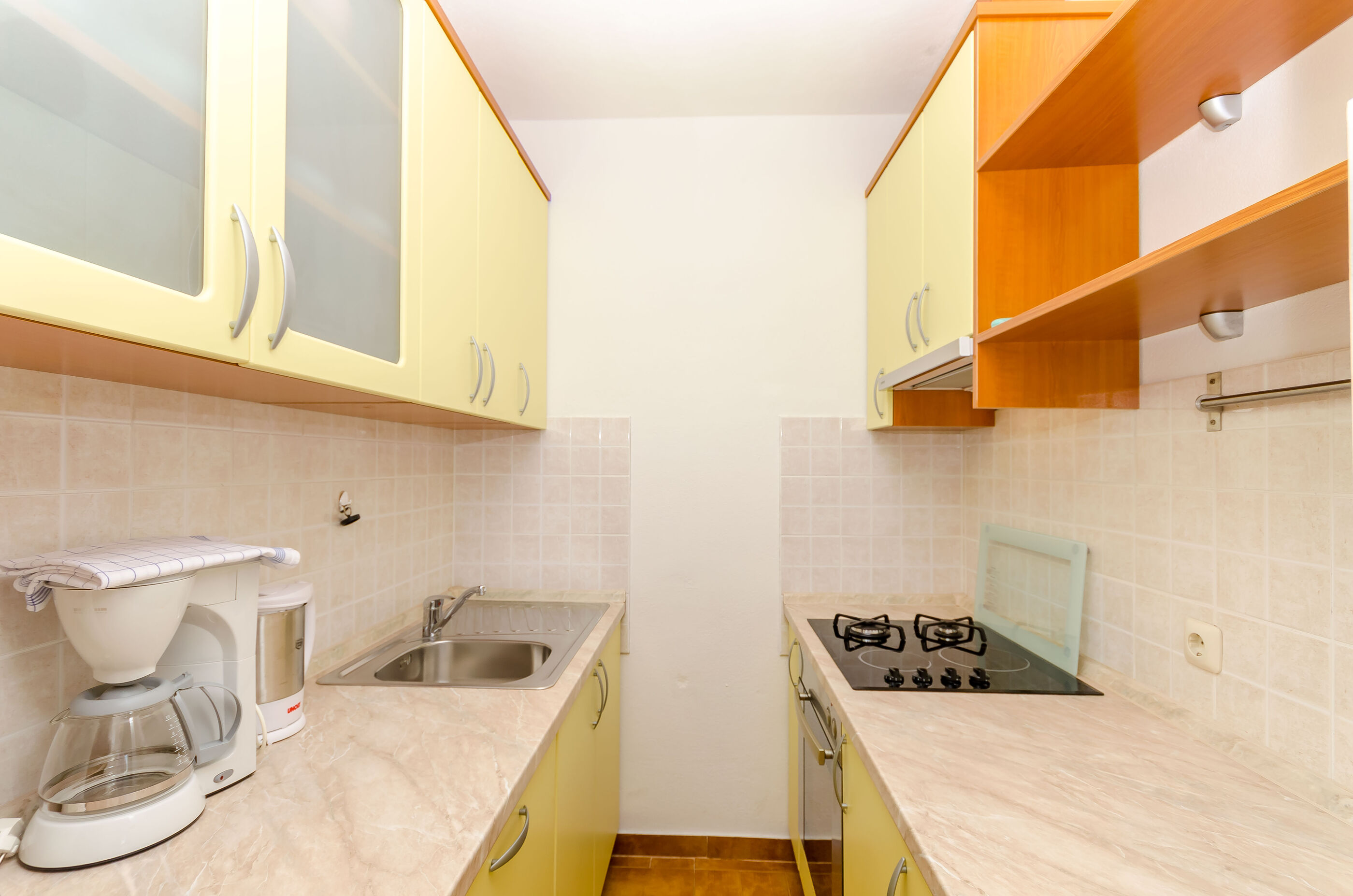 Apartments Mrvelj 100301-A3