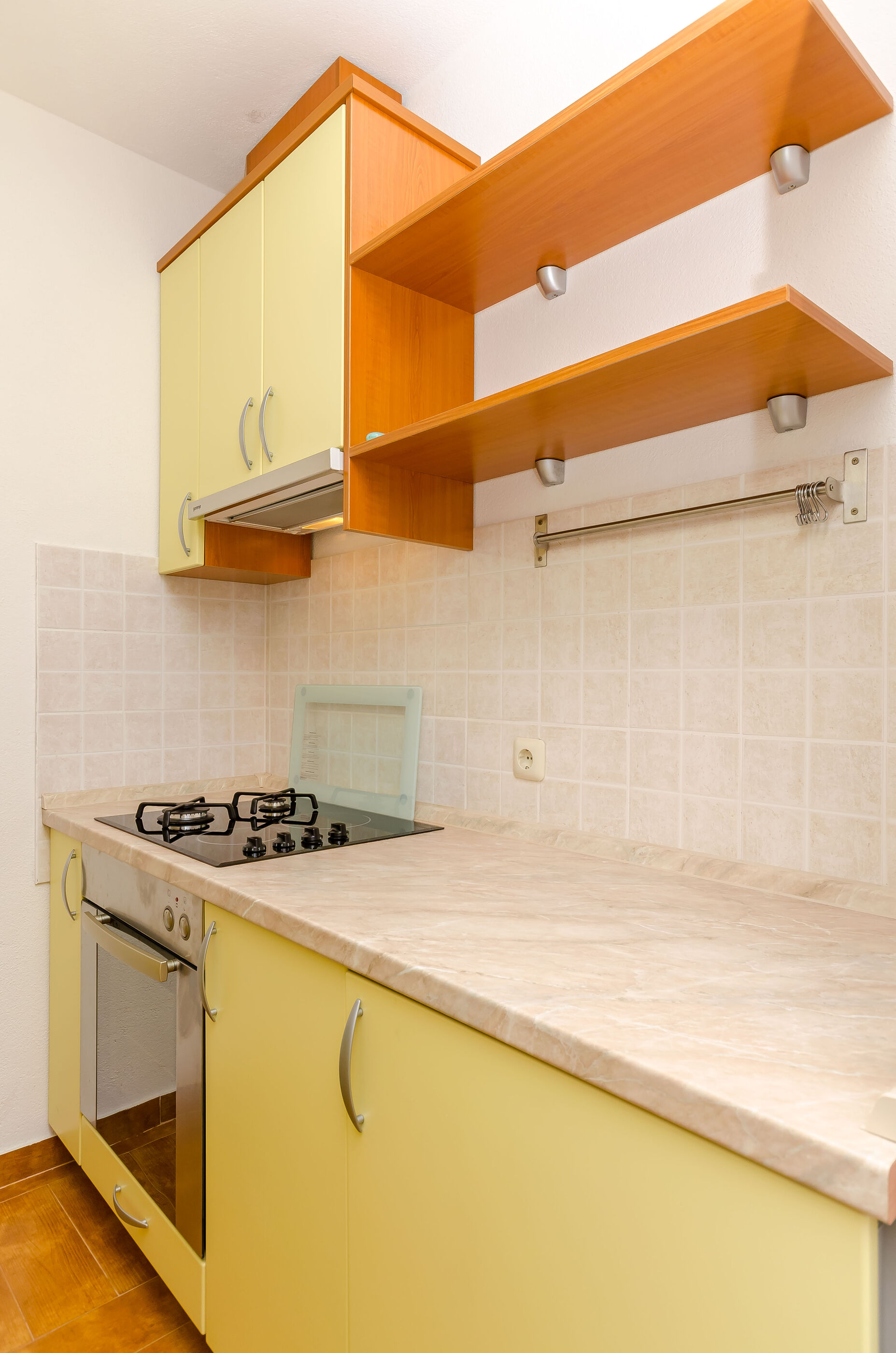 Apartments Mrvelj 100301-A3