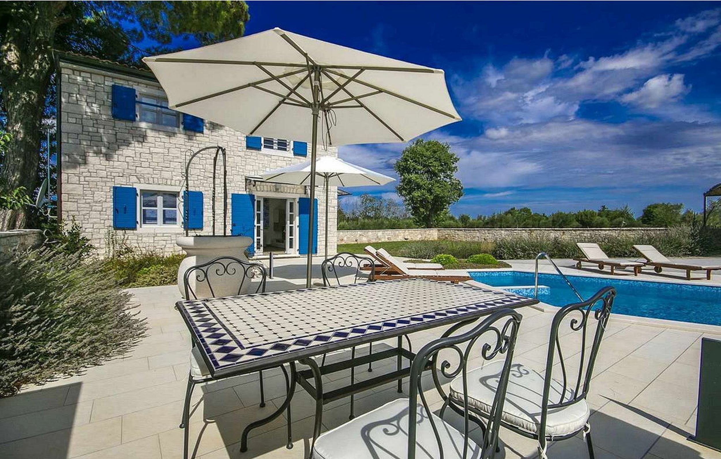 Villa Villa Lenka s bazenom 99836-K1