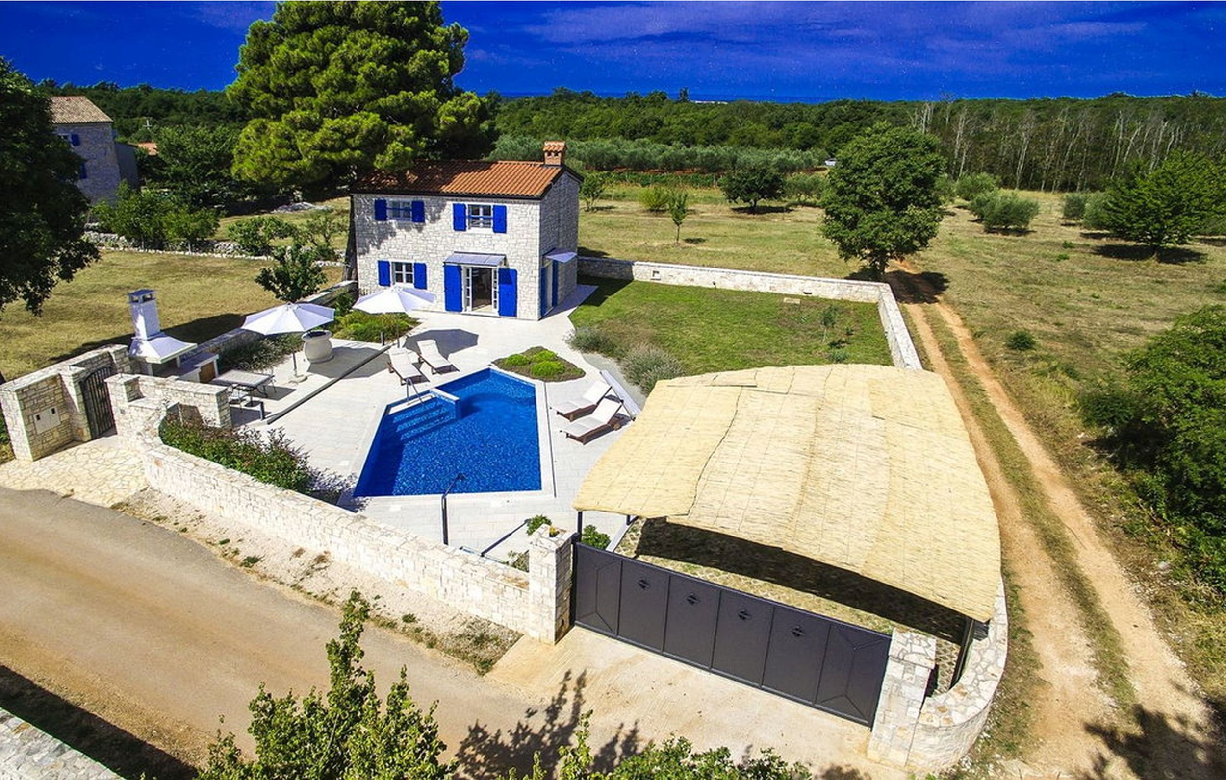 Villa Villa Lenka s bazenom 99836-K1