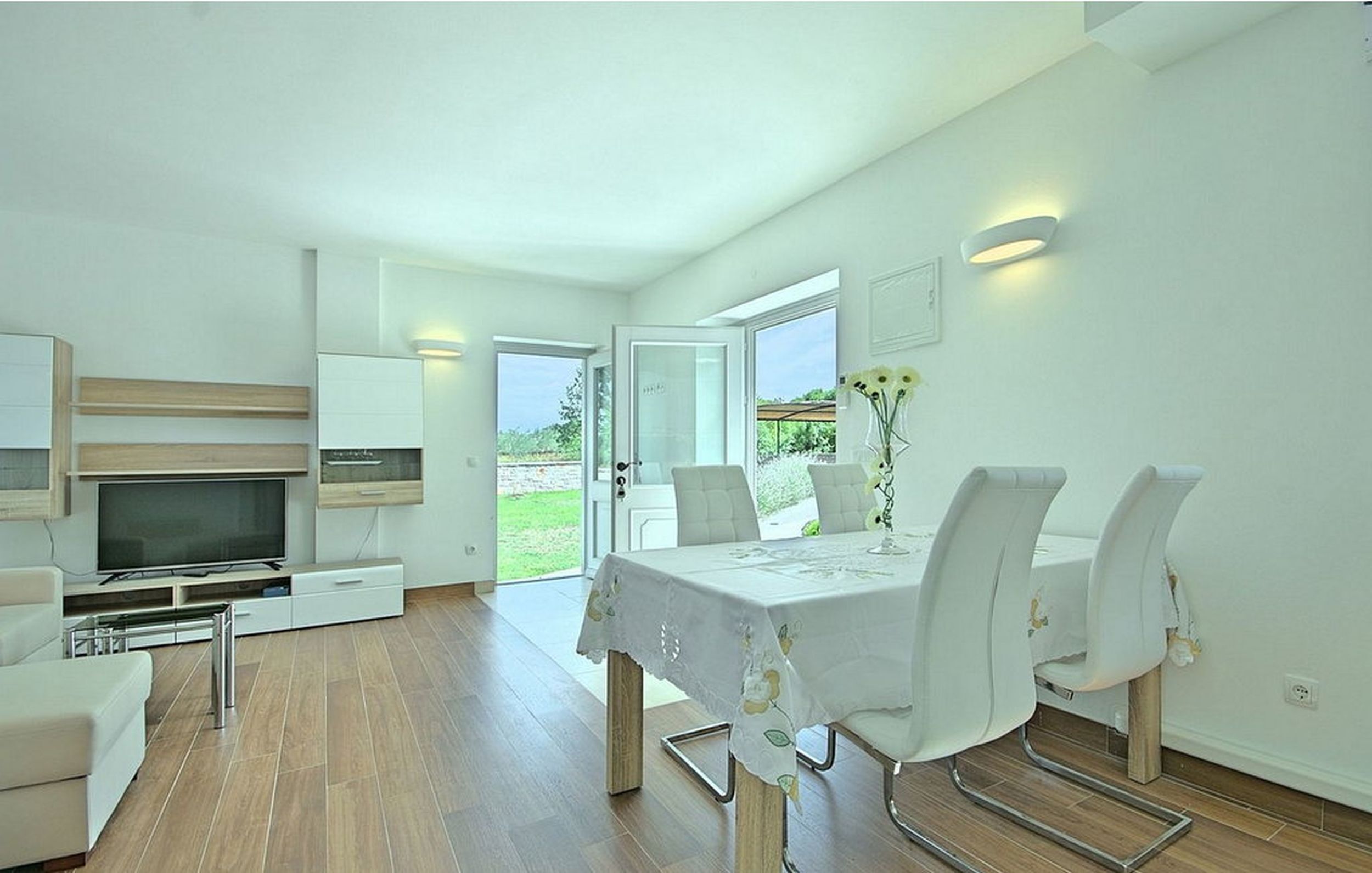 Villa Villa Lenka s bazenom 99836-K1
