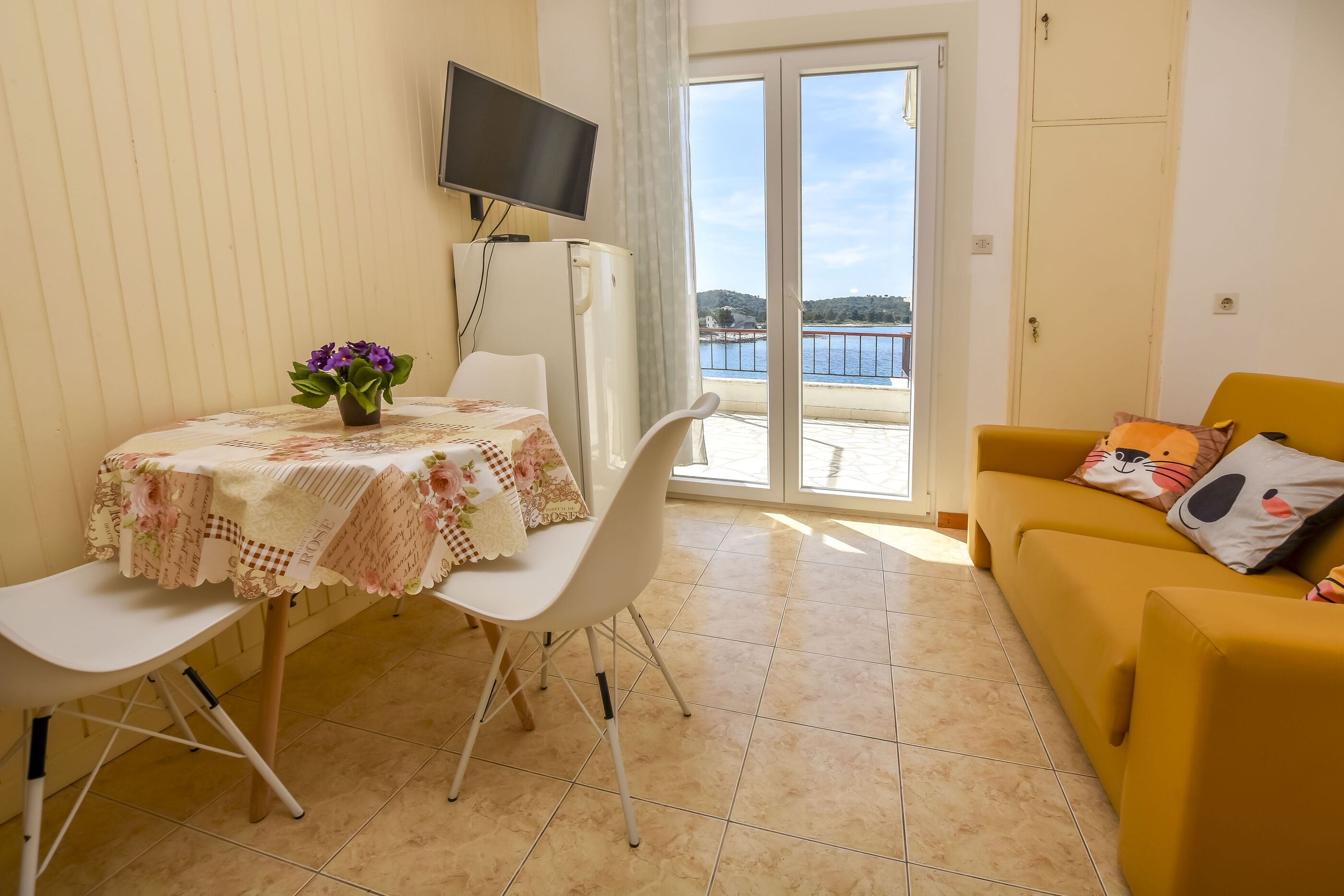 Apartments Živana 51931-A3