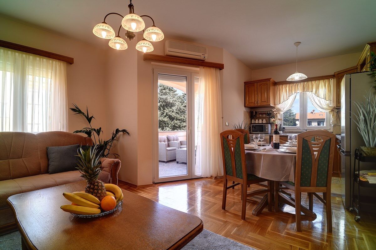 Apartment House Fucane 16291-A2