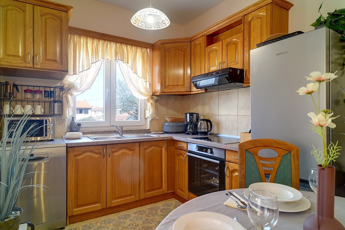 Apartment House Fucane 16291-A2