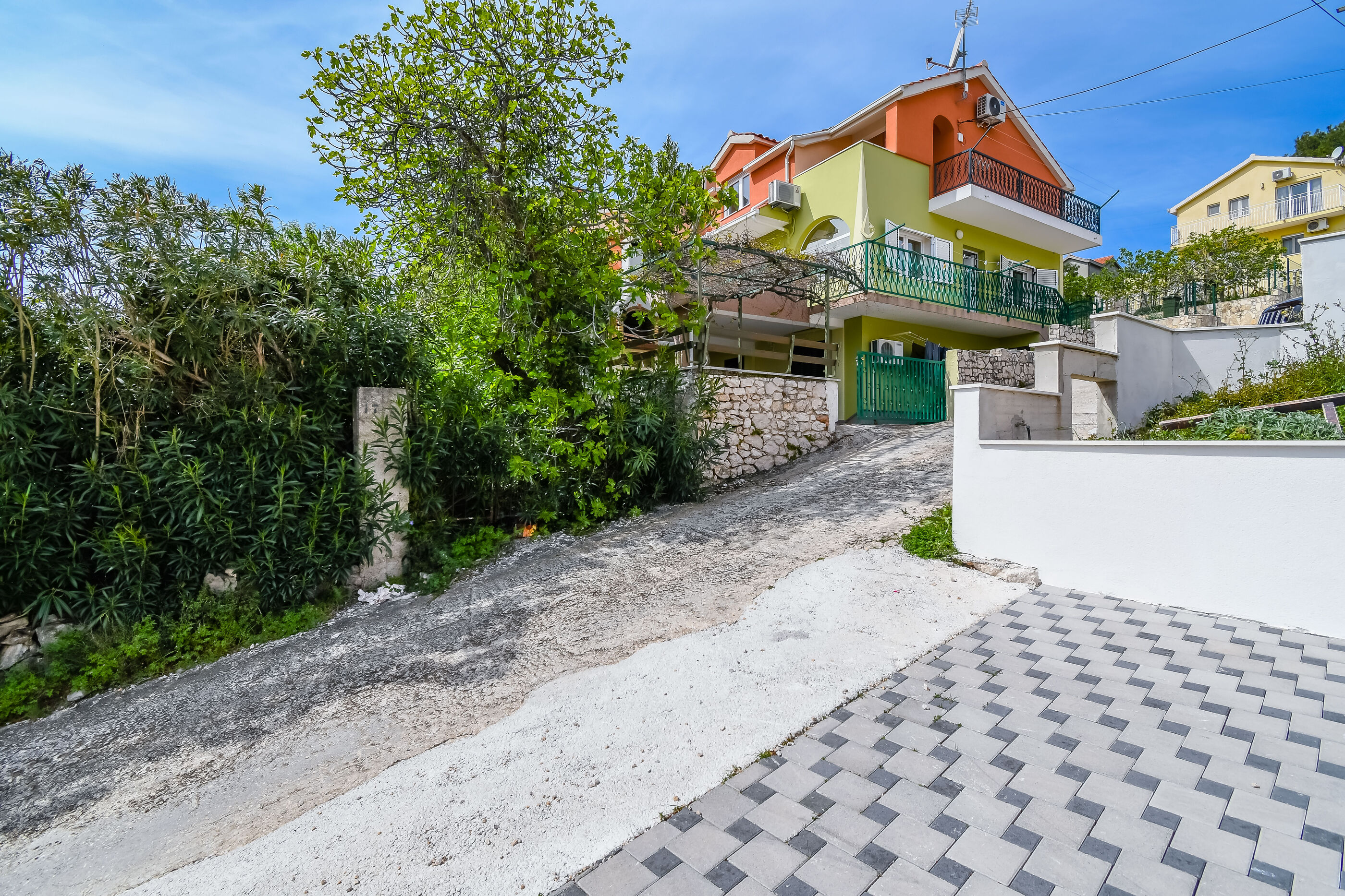 Apartment Sweet 100381-A1