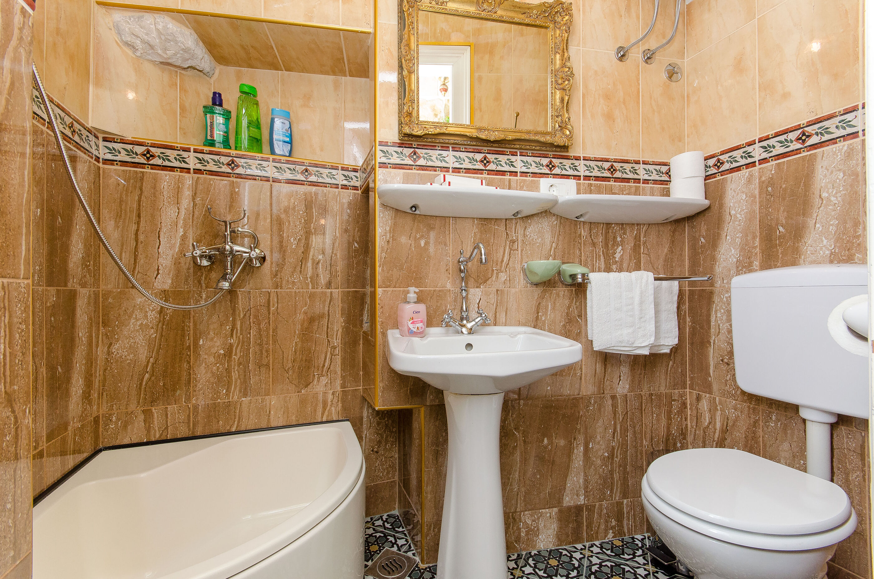 Apartment Vintage BossaNova 100401-A1
