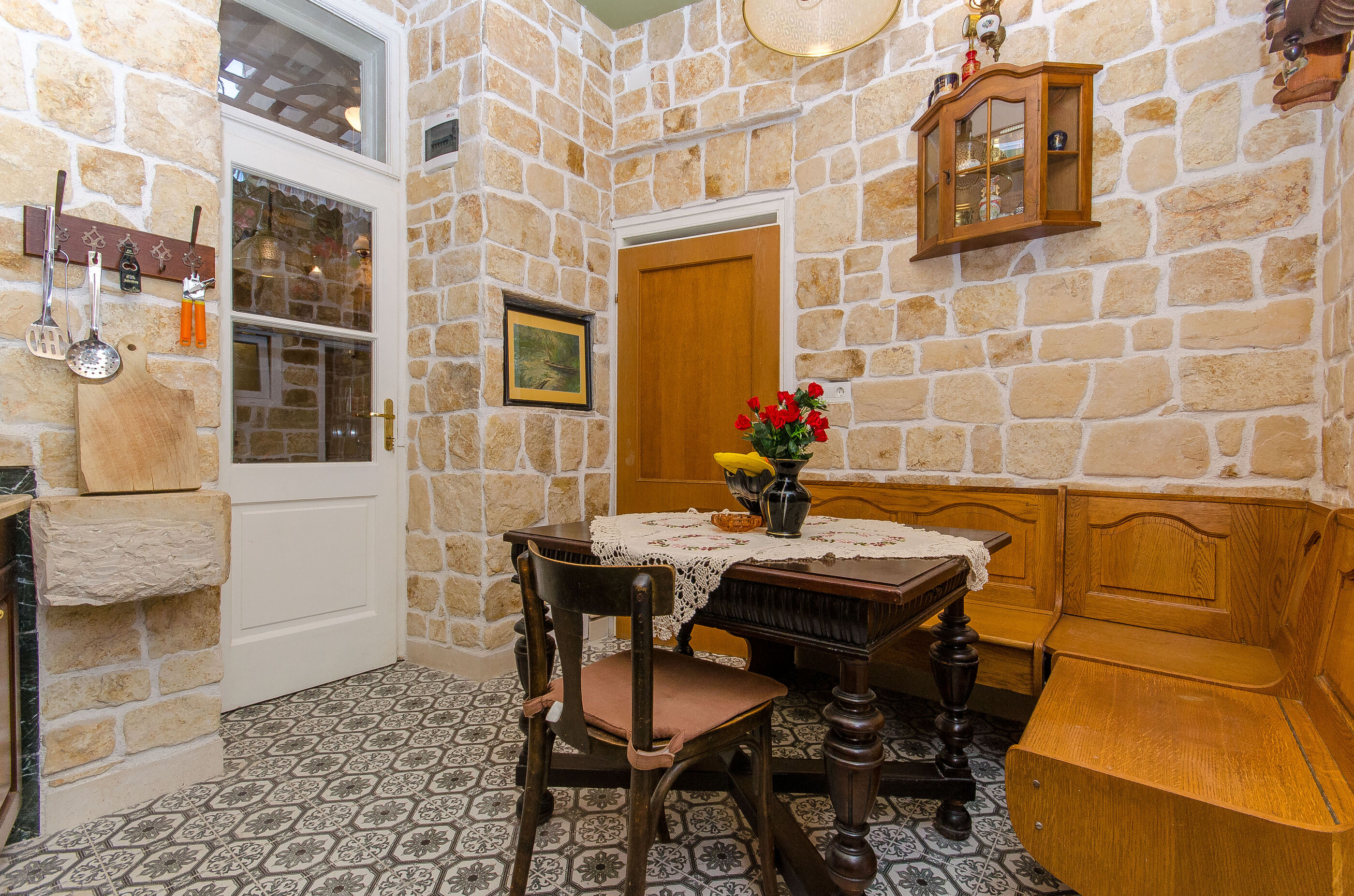 Apartment Vintage BossaNova 100401-A1