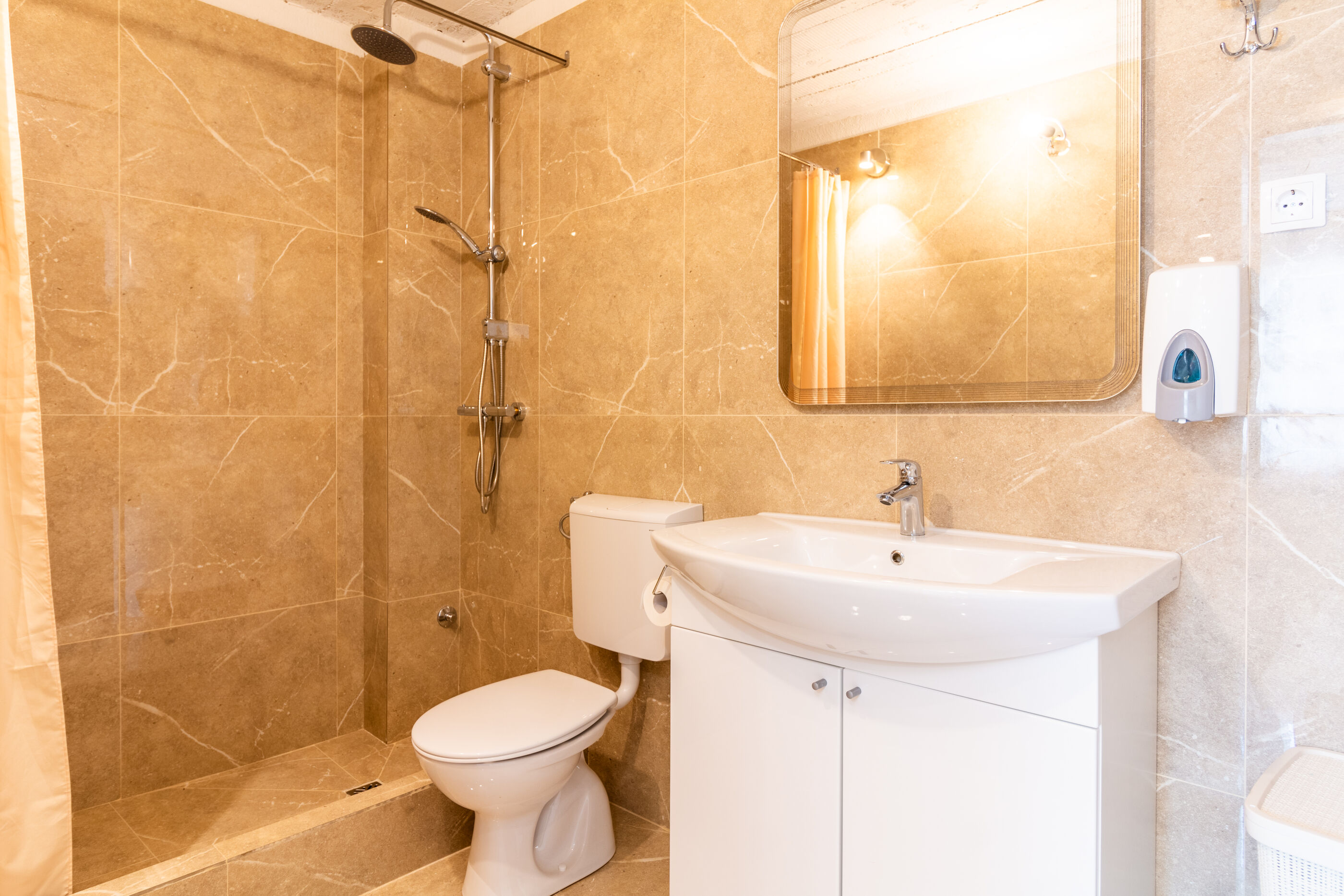House Quattro 100431-K1