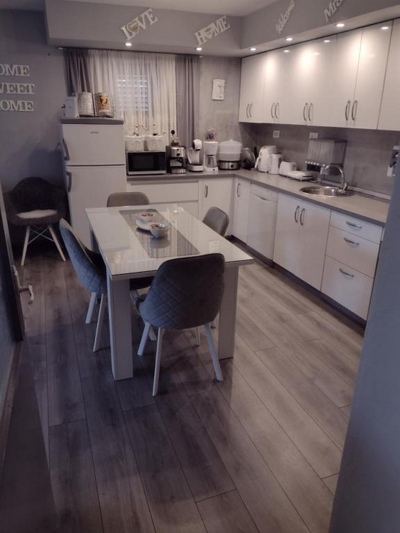 Apartment AMare 100441-A1