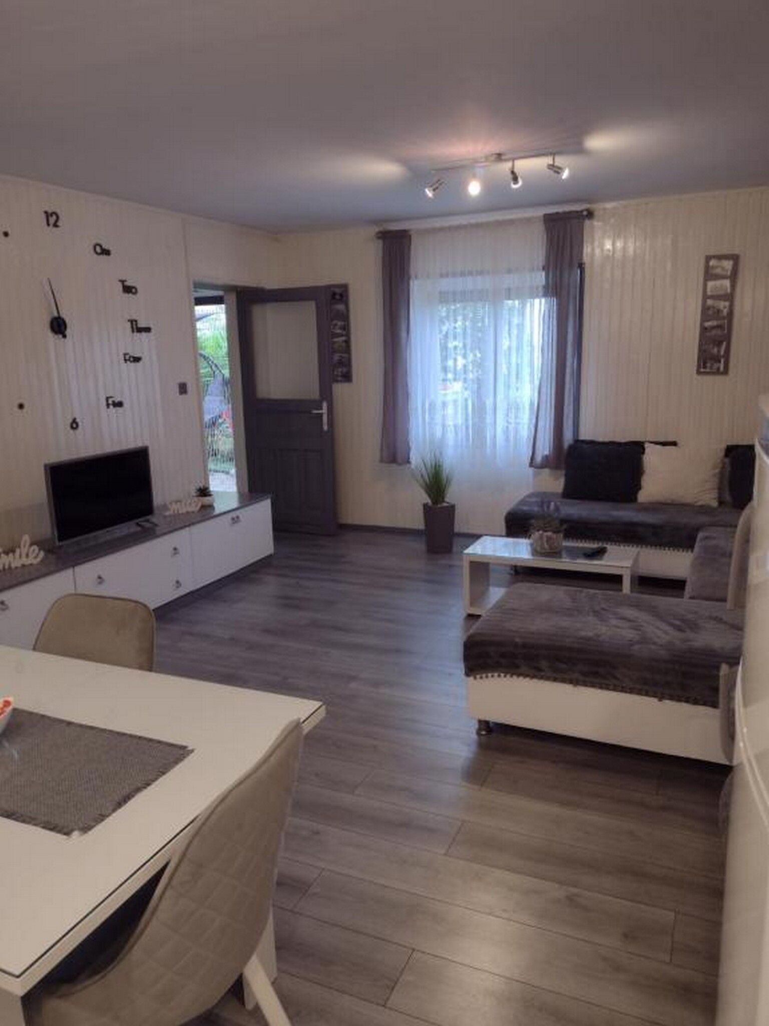 Apartment AMare 100441-A1