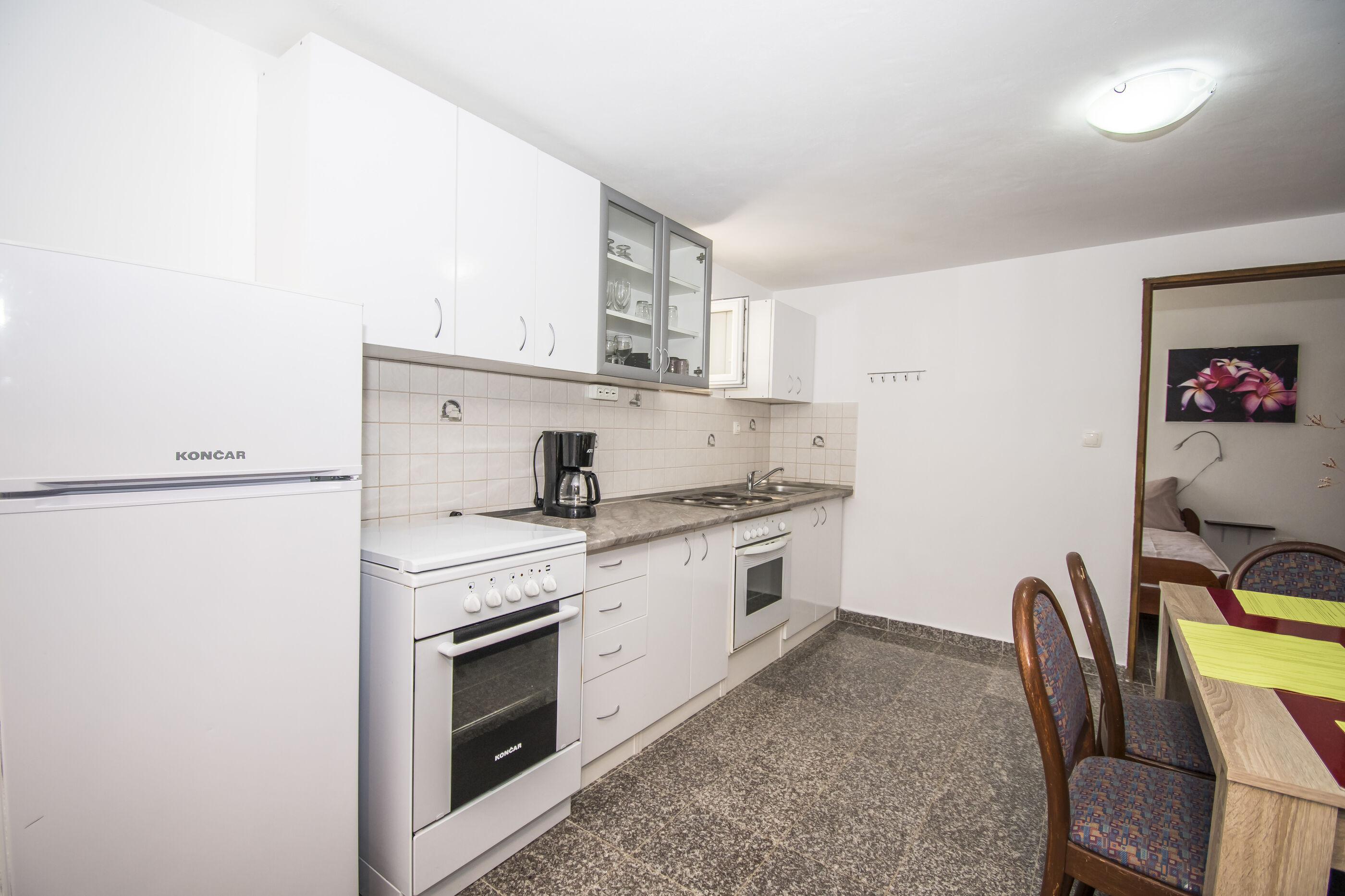 Apartments Maslina 100481-A1