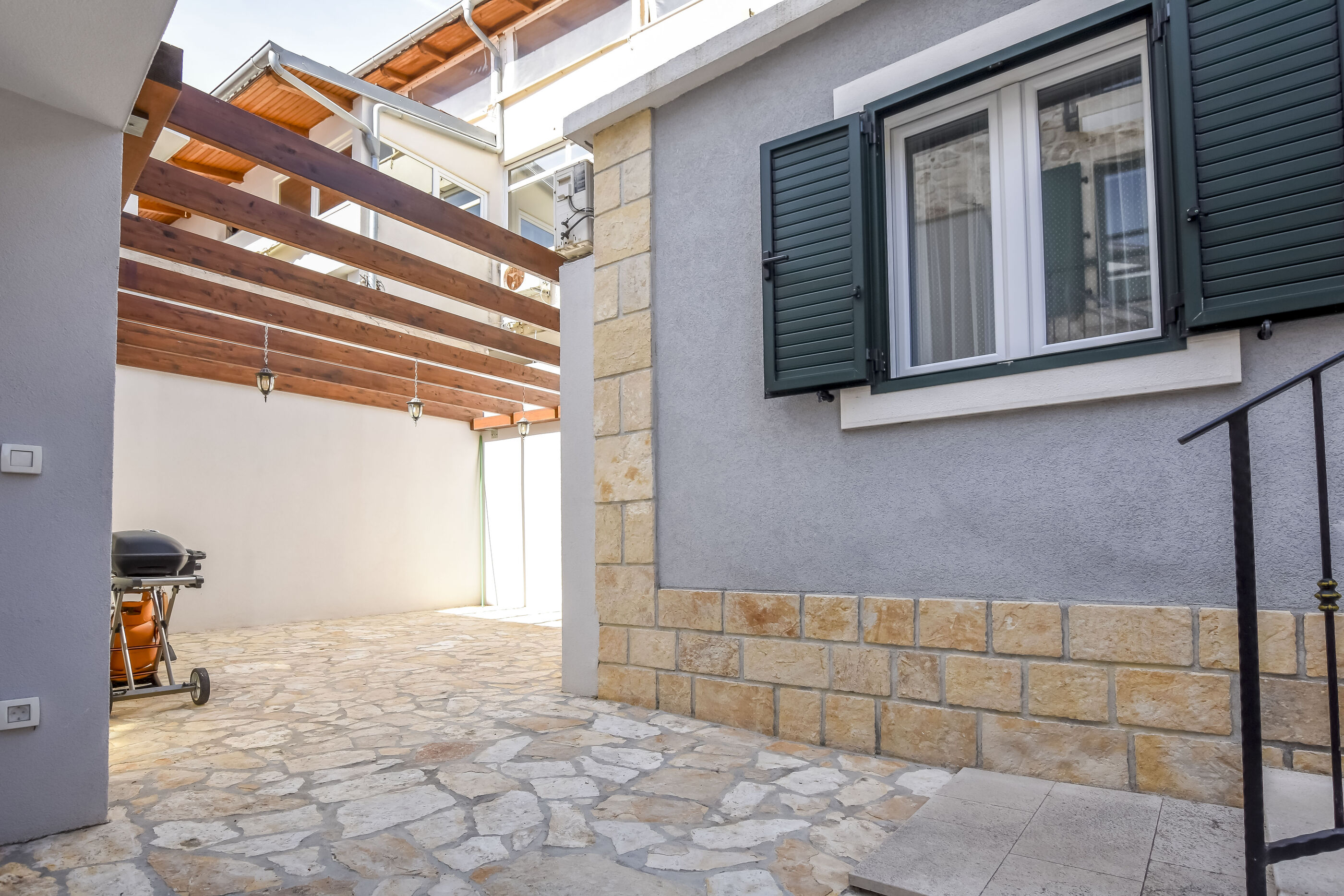 Apartment Rebeka 100471-A1