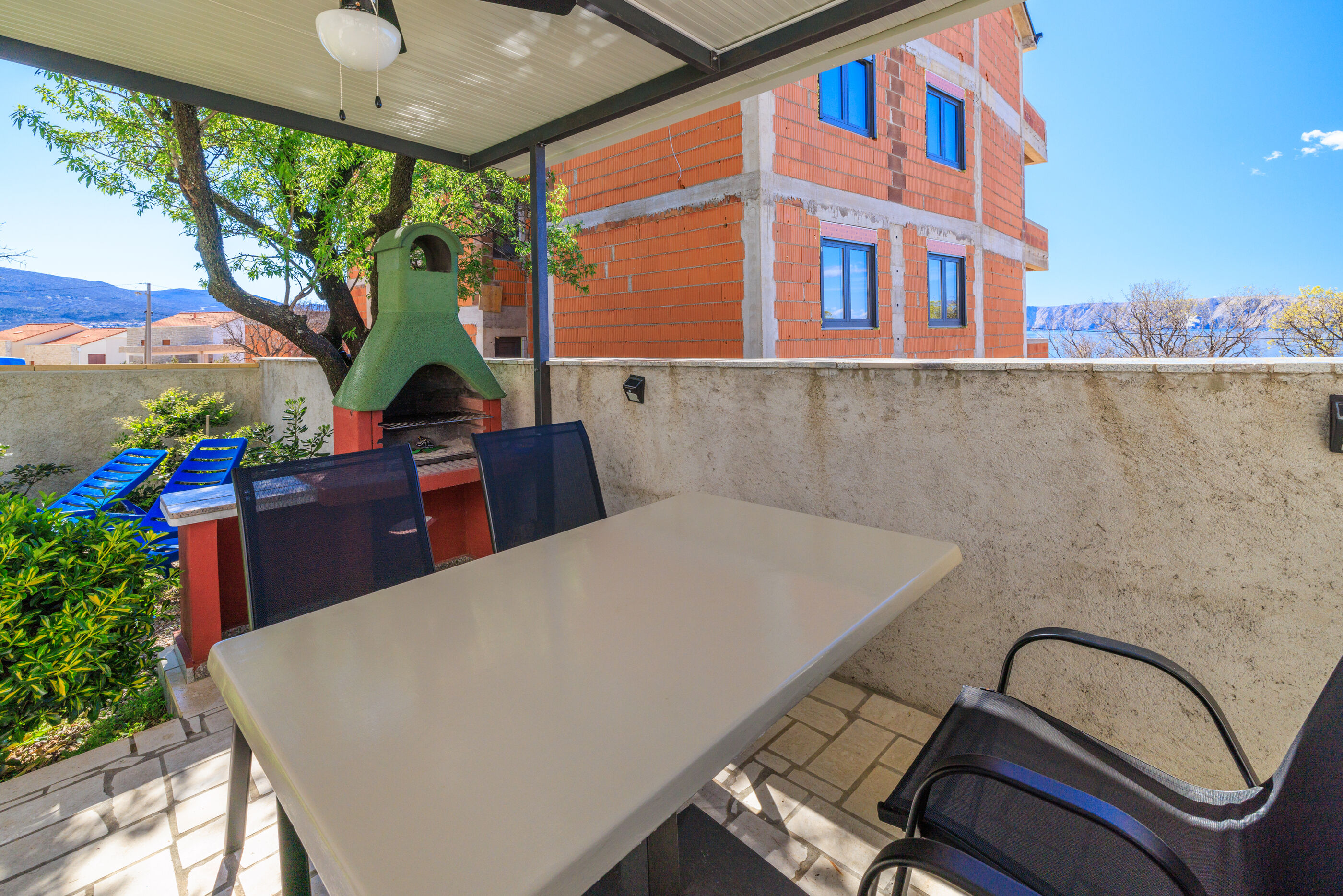 Apartment Julija 82711-A1