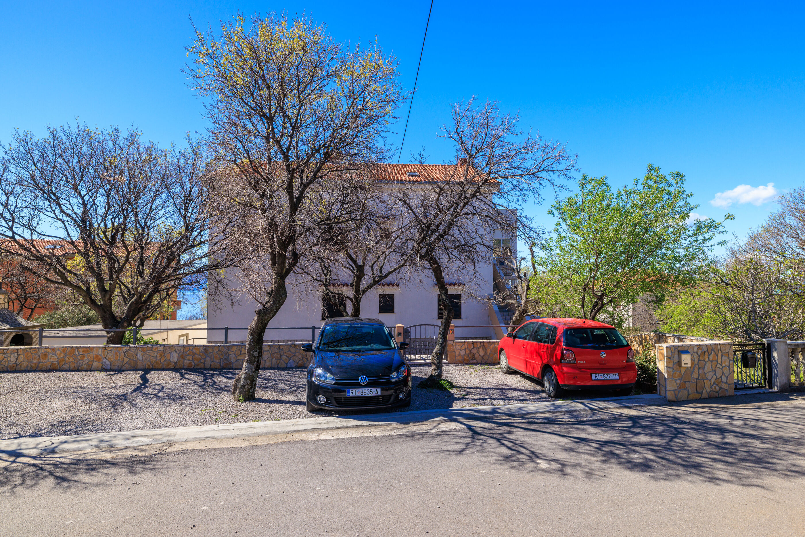 Apartment Julija 82711-A1