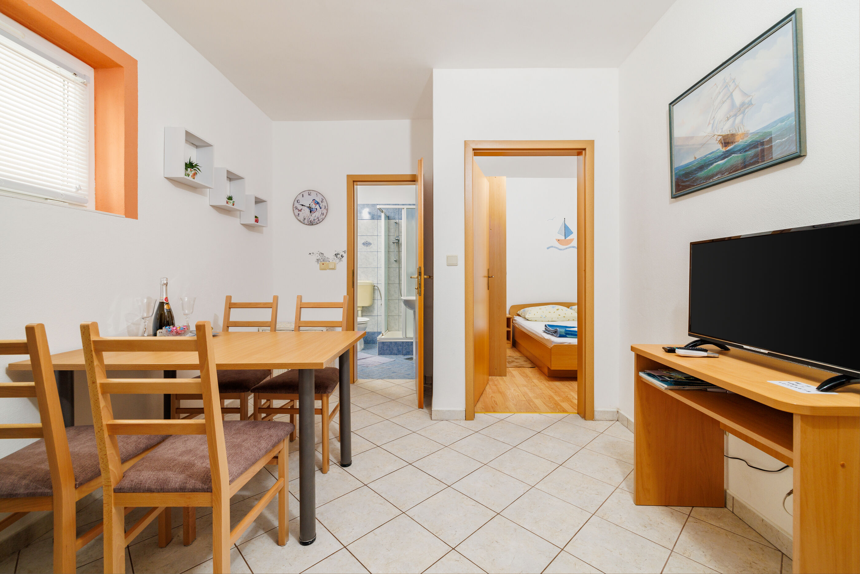 Apartment Julija 82711-A1