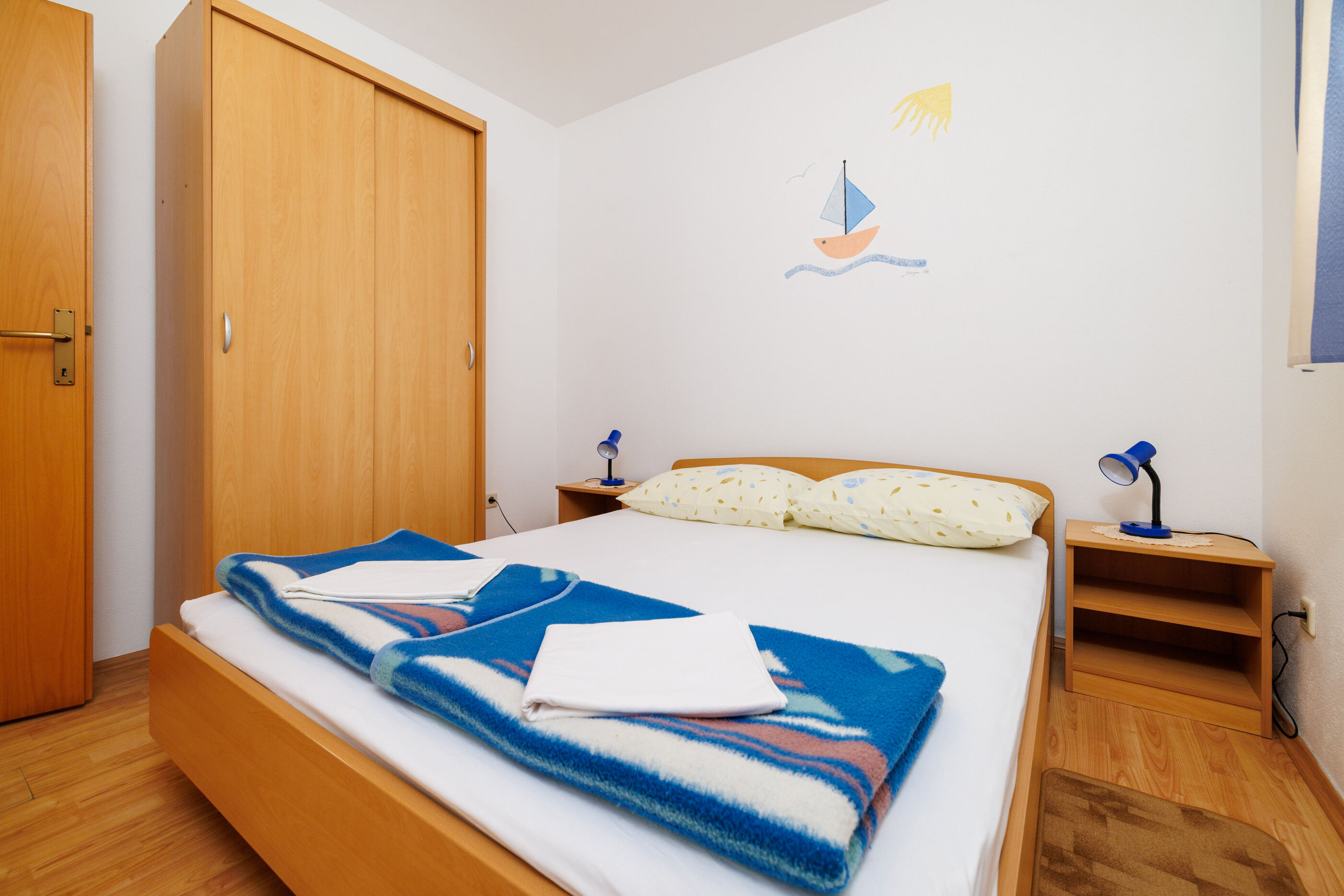 Apartment Julija 82711-A1