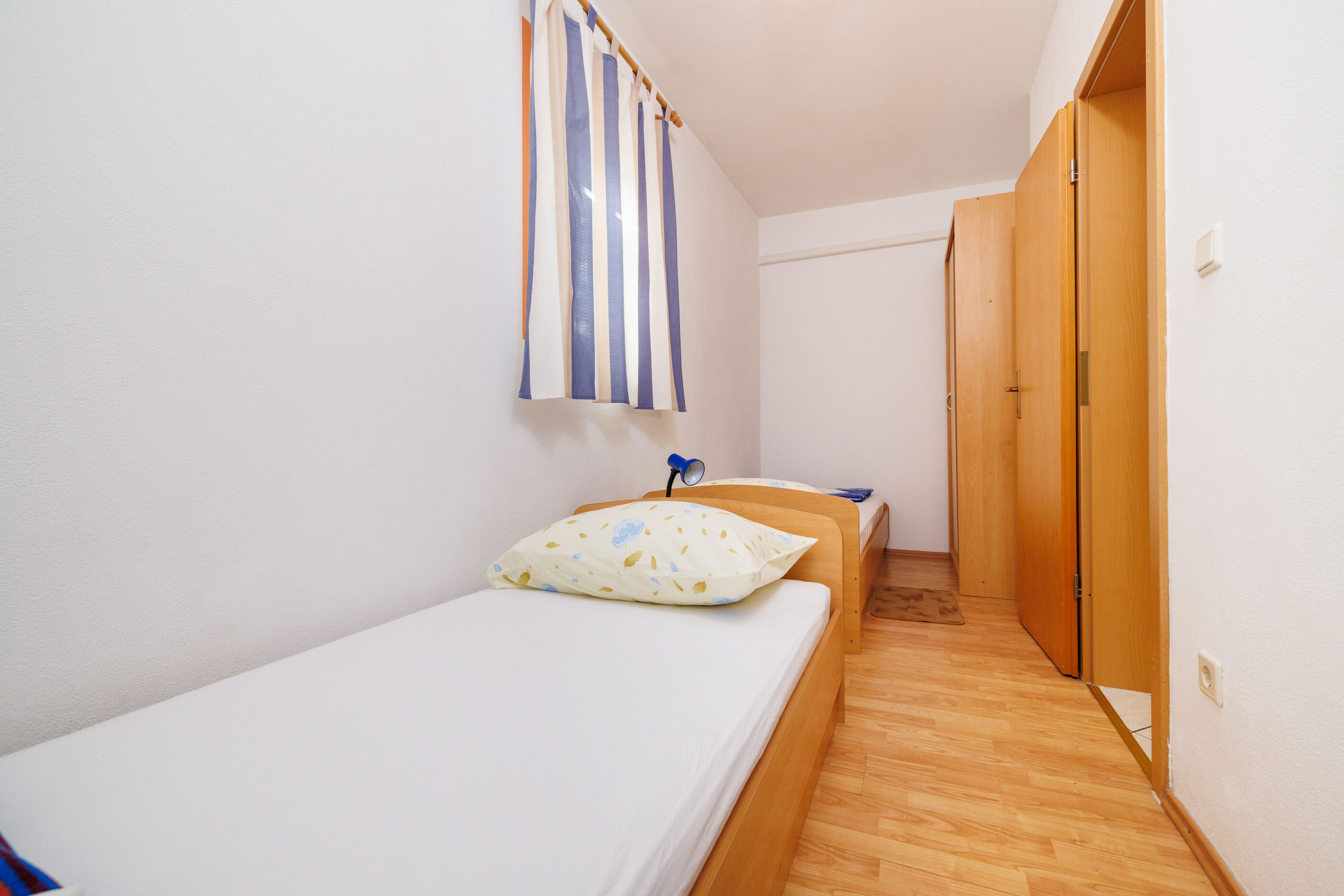 Apartment Julija 82711-A1
