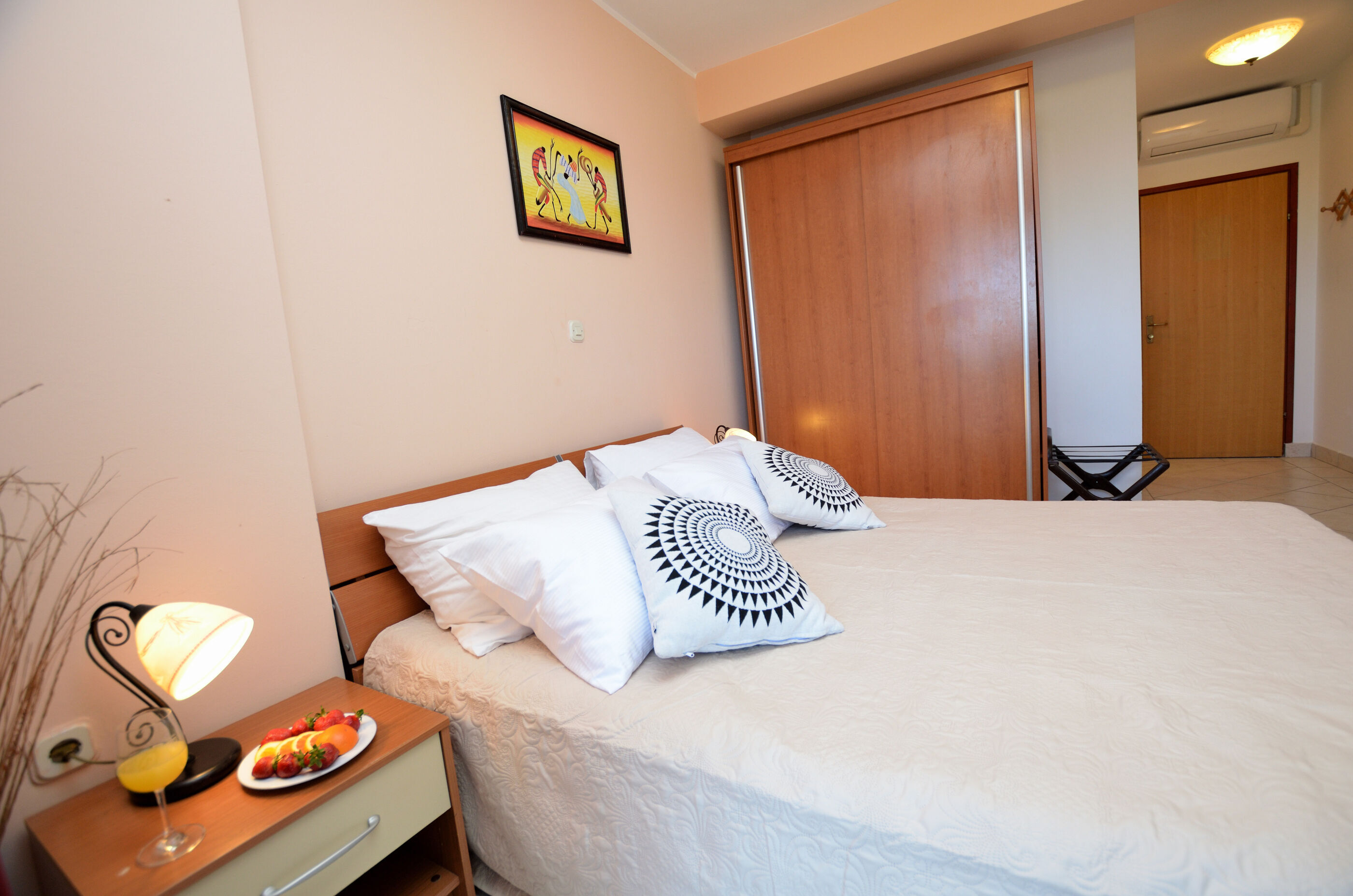 Rooms Aura 100521-S2