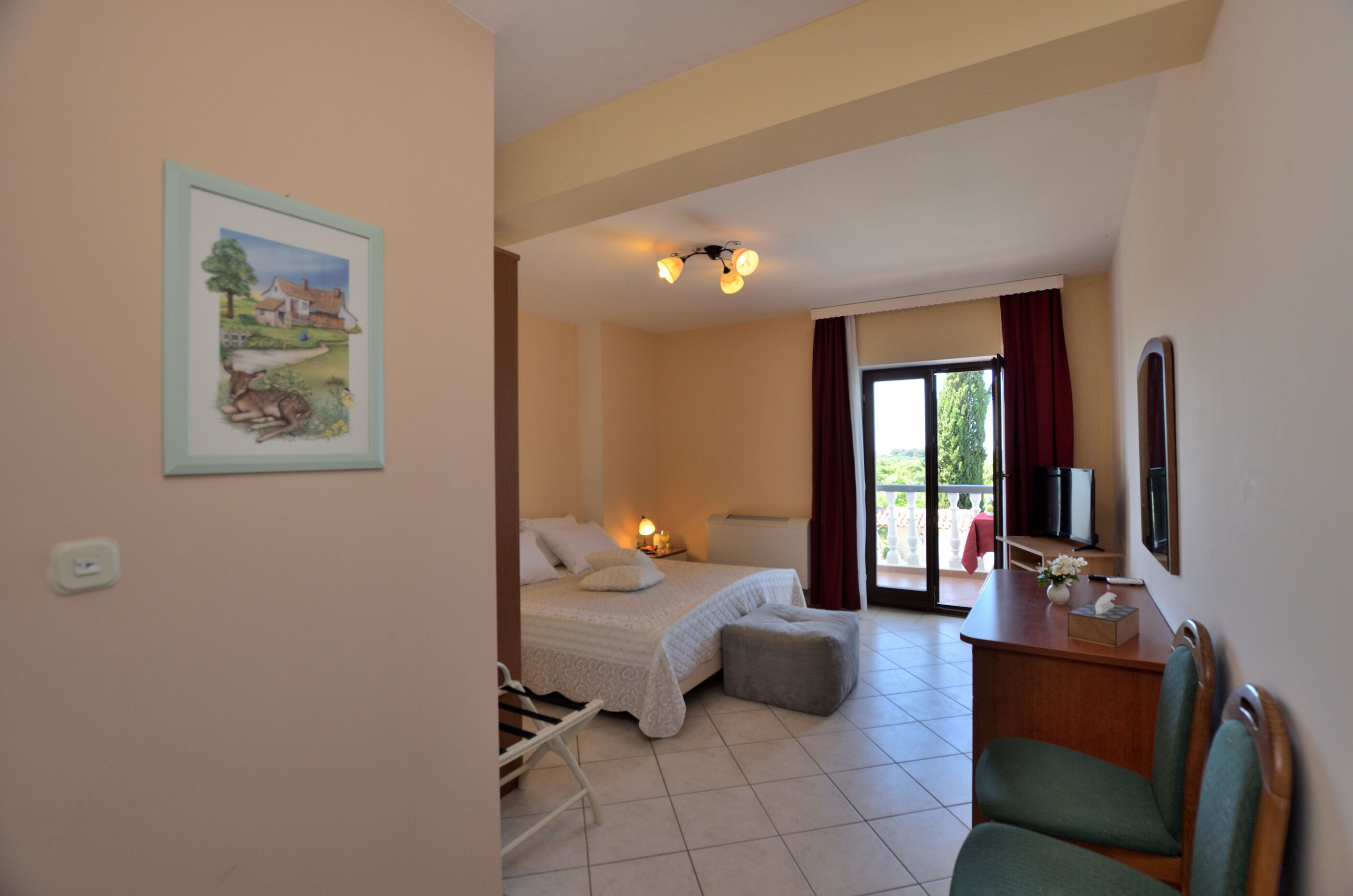 Rooms Aura 100521-S3