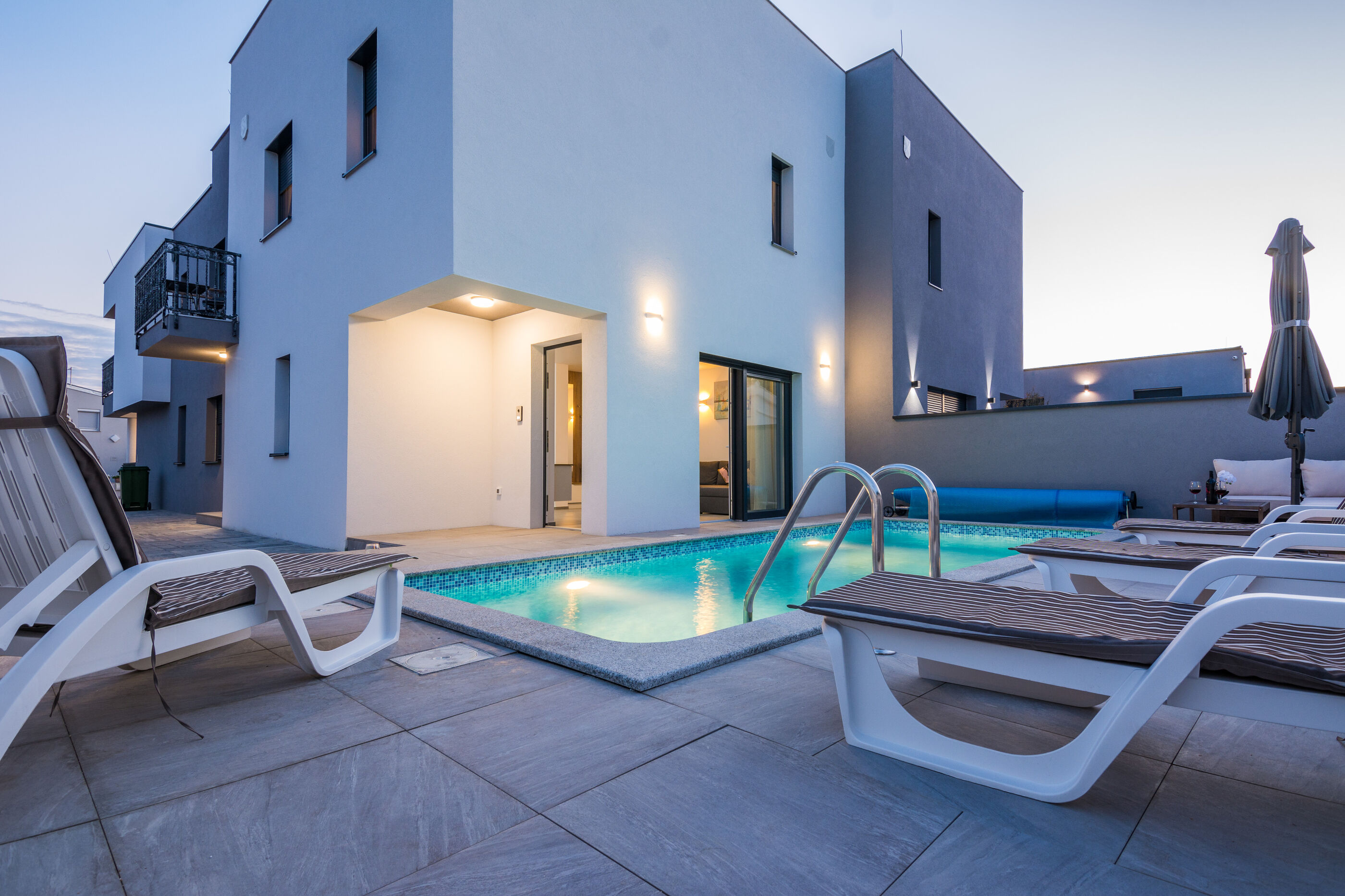 Apartment Spanic 2 Accommodation in Vir