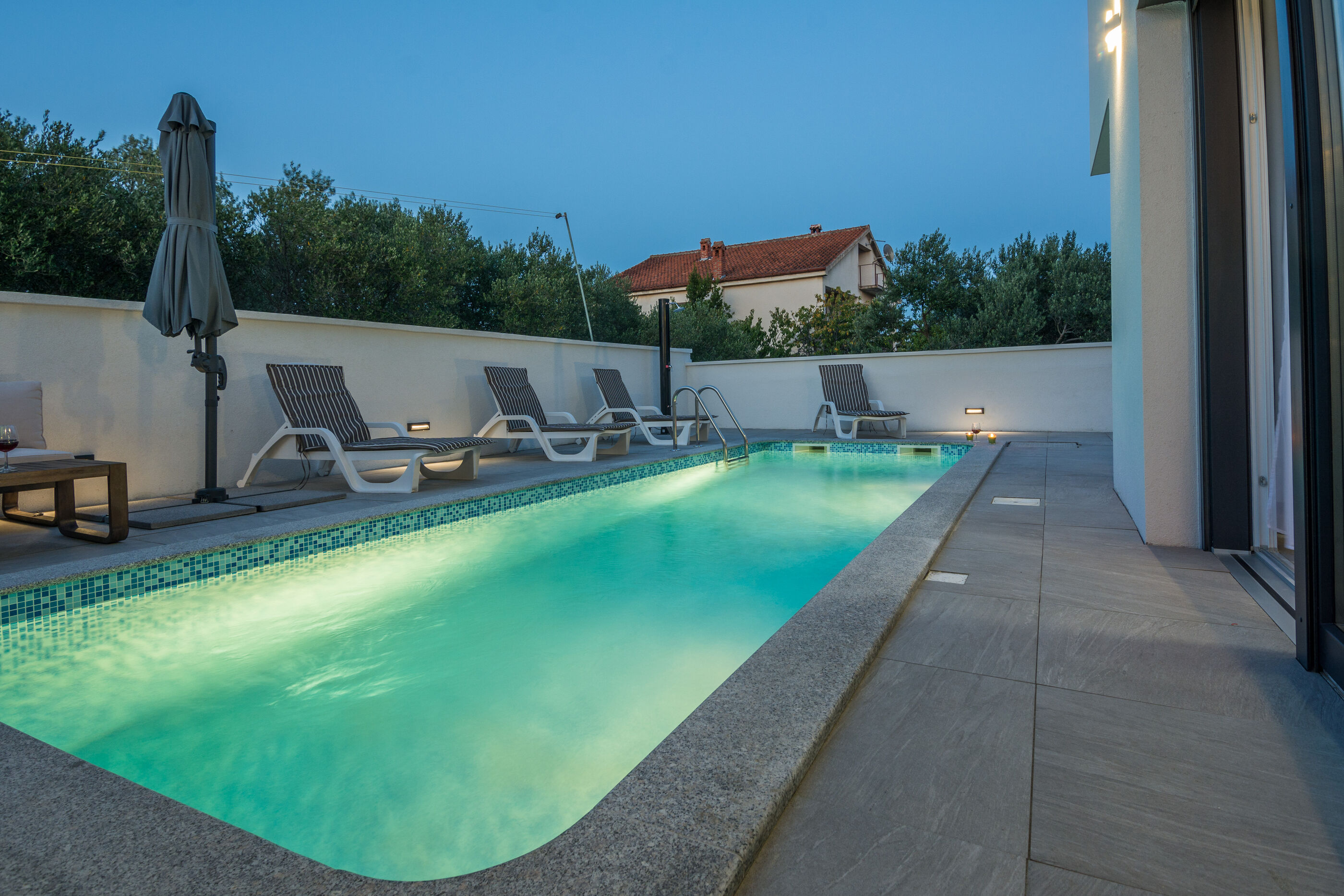 Apartment Spanic 2 50957-A1
