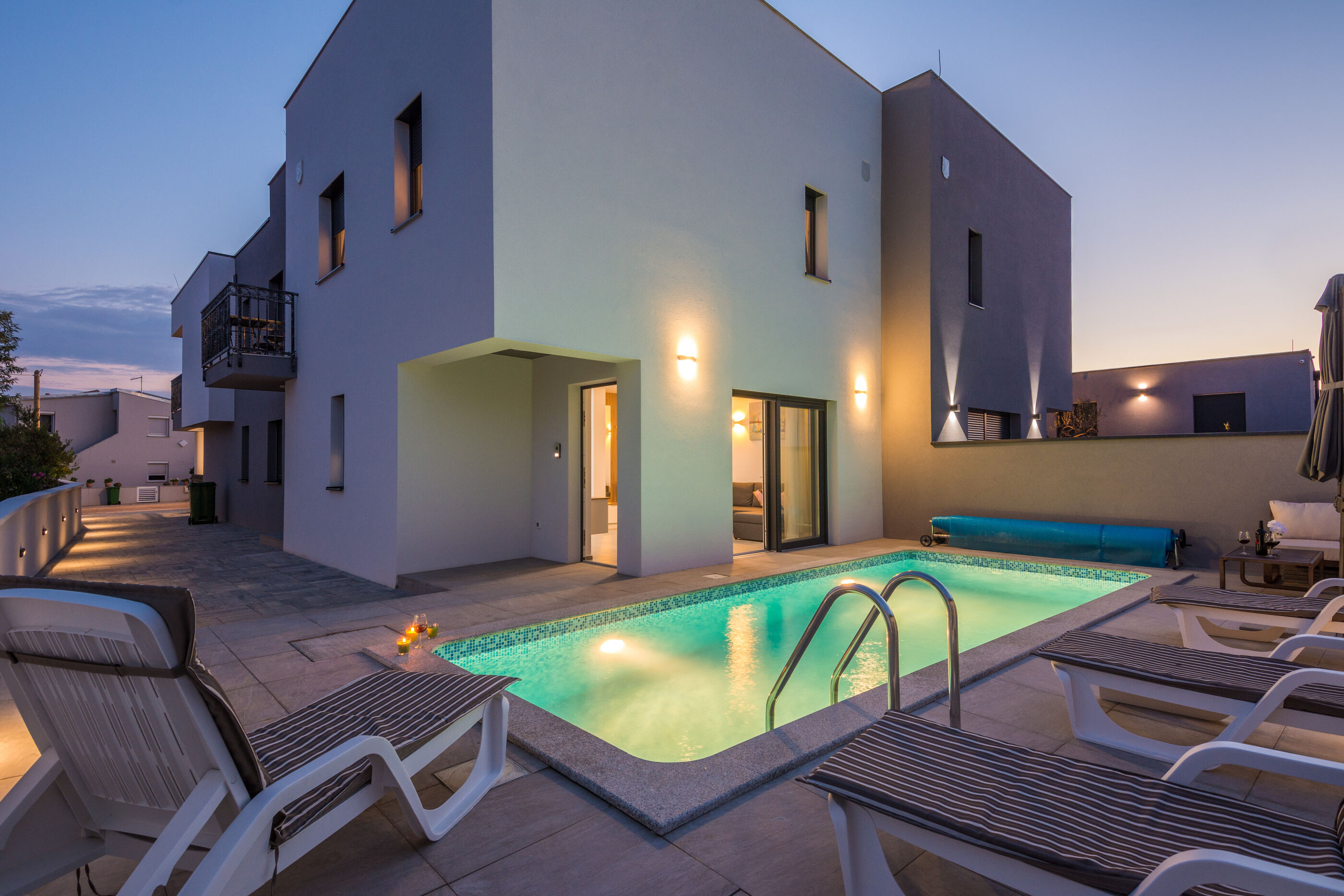 Apartment Spanic 2 50957-A1
