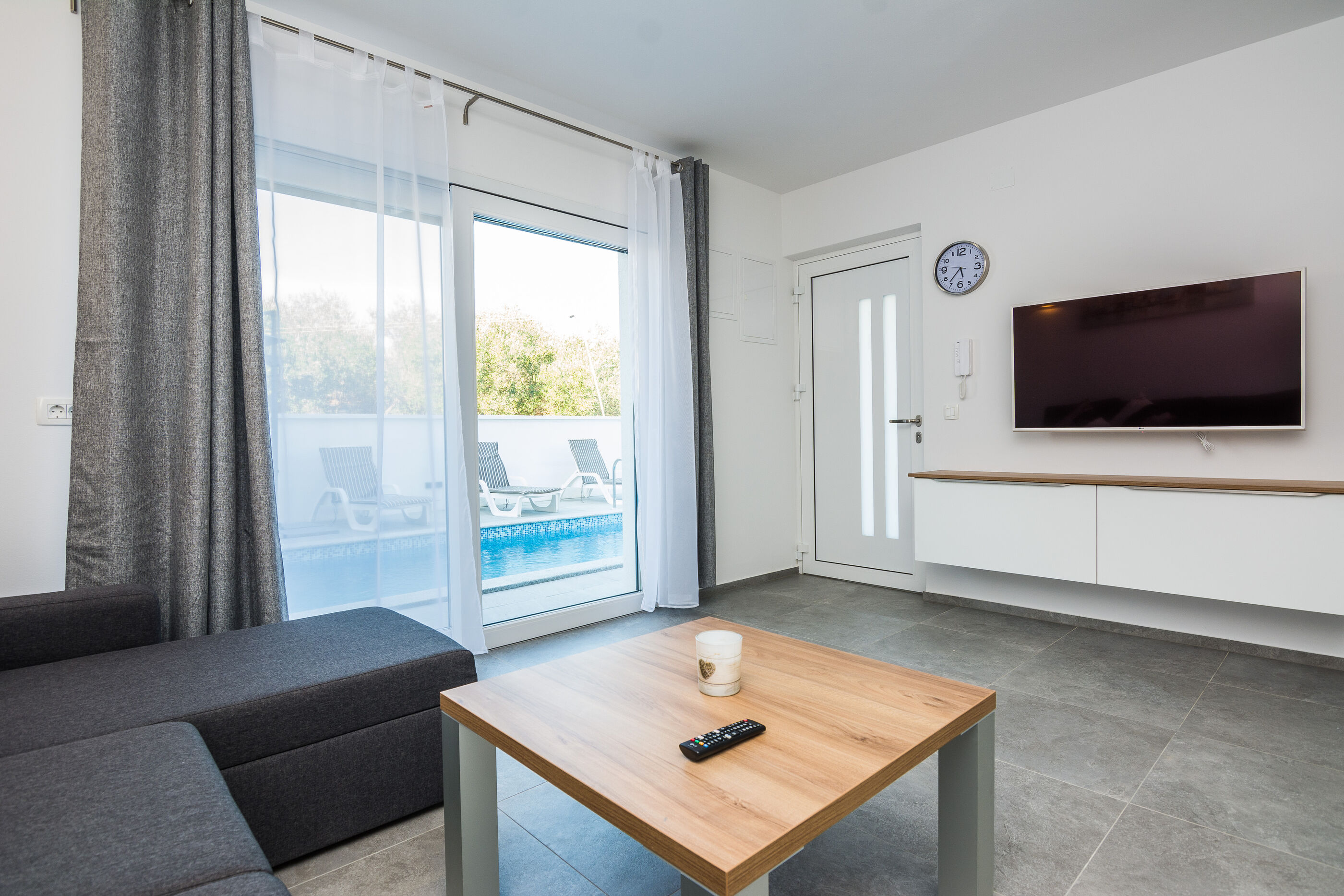 Apartment Spanic 2 50957-A1