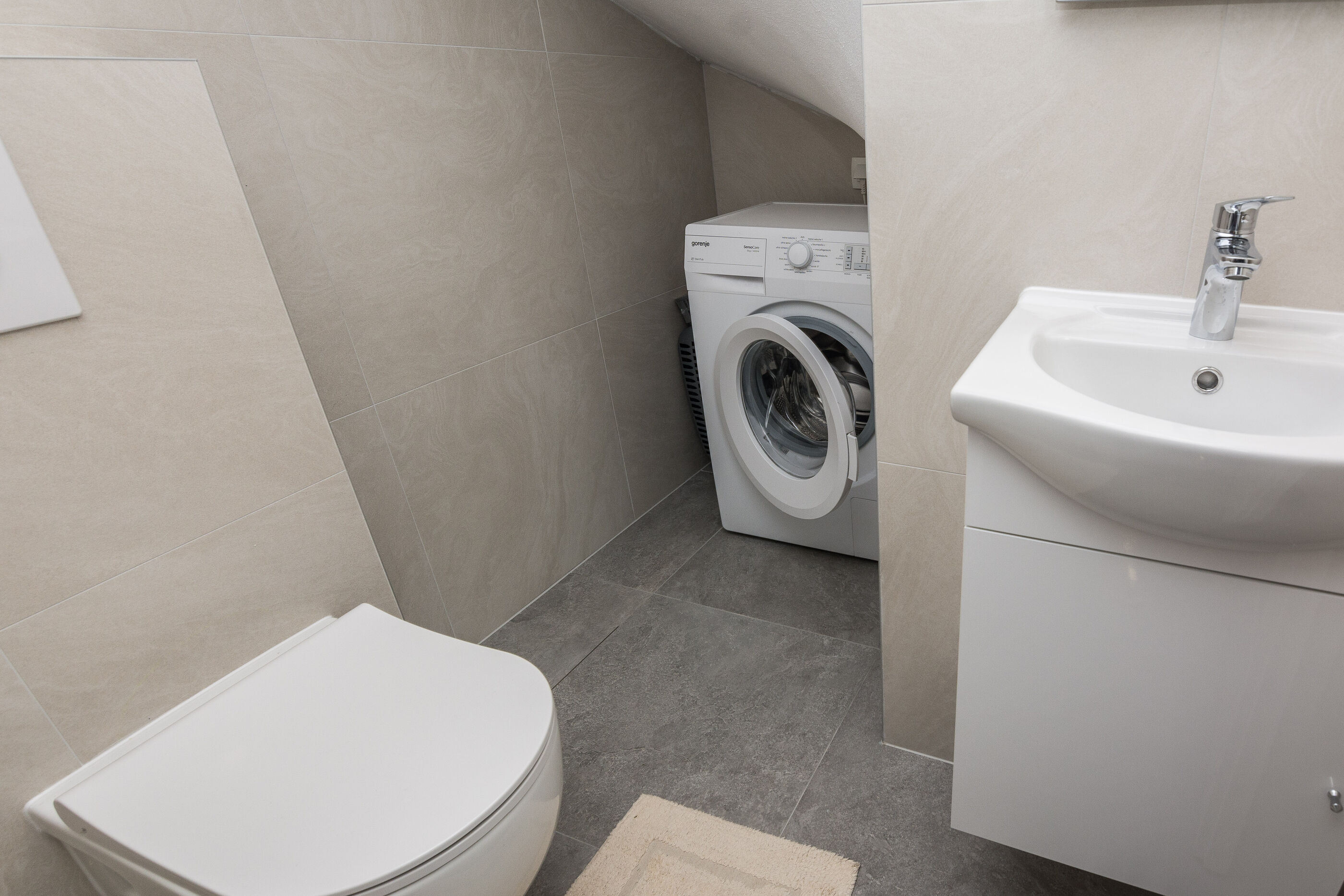 Apartment Spanic 2 50957-A1