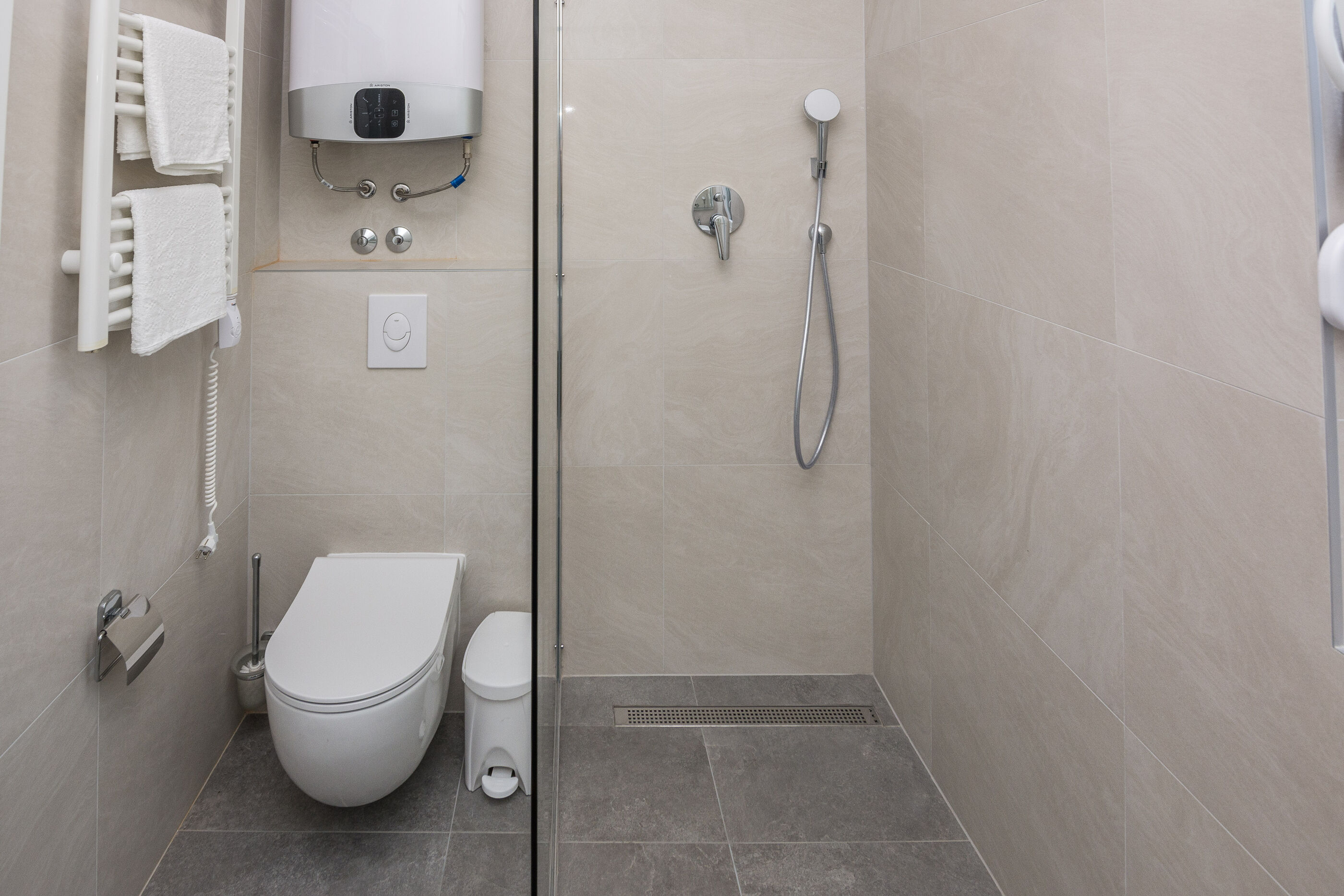 Apartment Spanic 2 50957-A1
